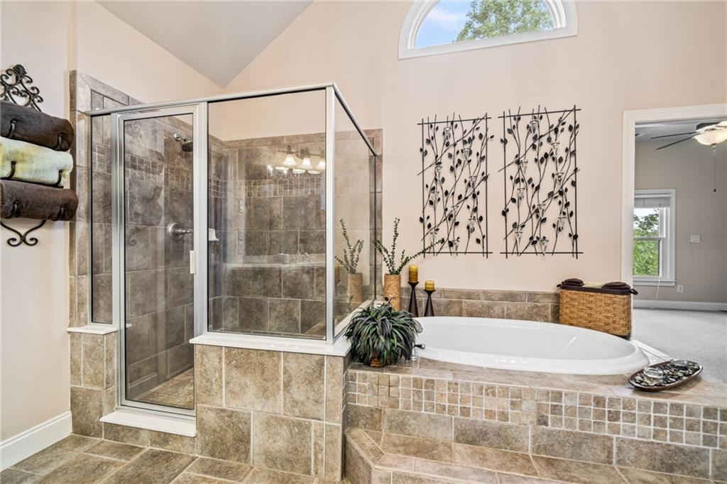 Cumming, Georgia, 30041, United States, 5 Bedrooms Bedrooms, ,4 BathroomsBathrooms,Residential,For Sale,1791728