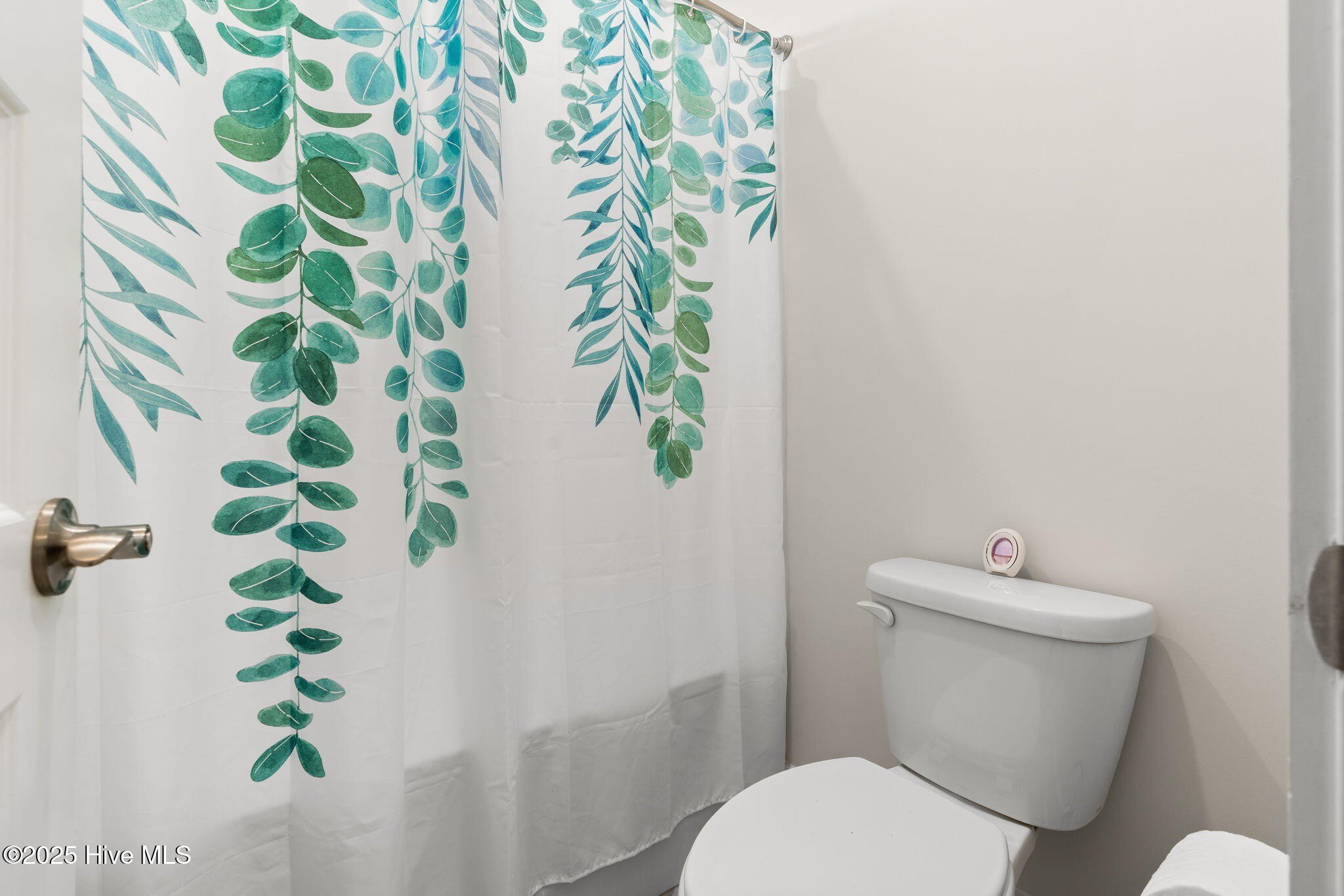 Calabash, North Carolina, 28467, United States, 4 Bedrooms Bedrooms, ,4 BathroomsBathrooms,Residential,For Sale,1981751