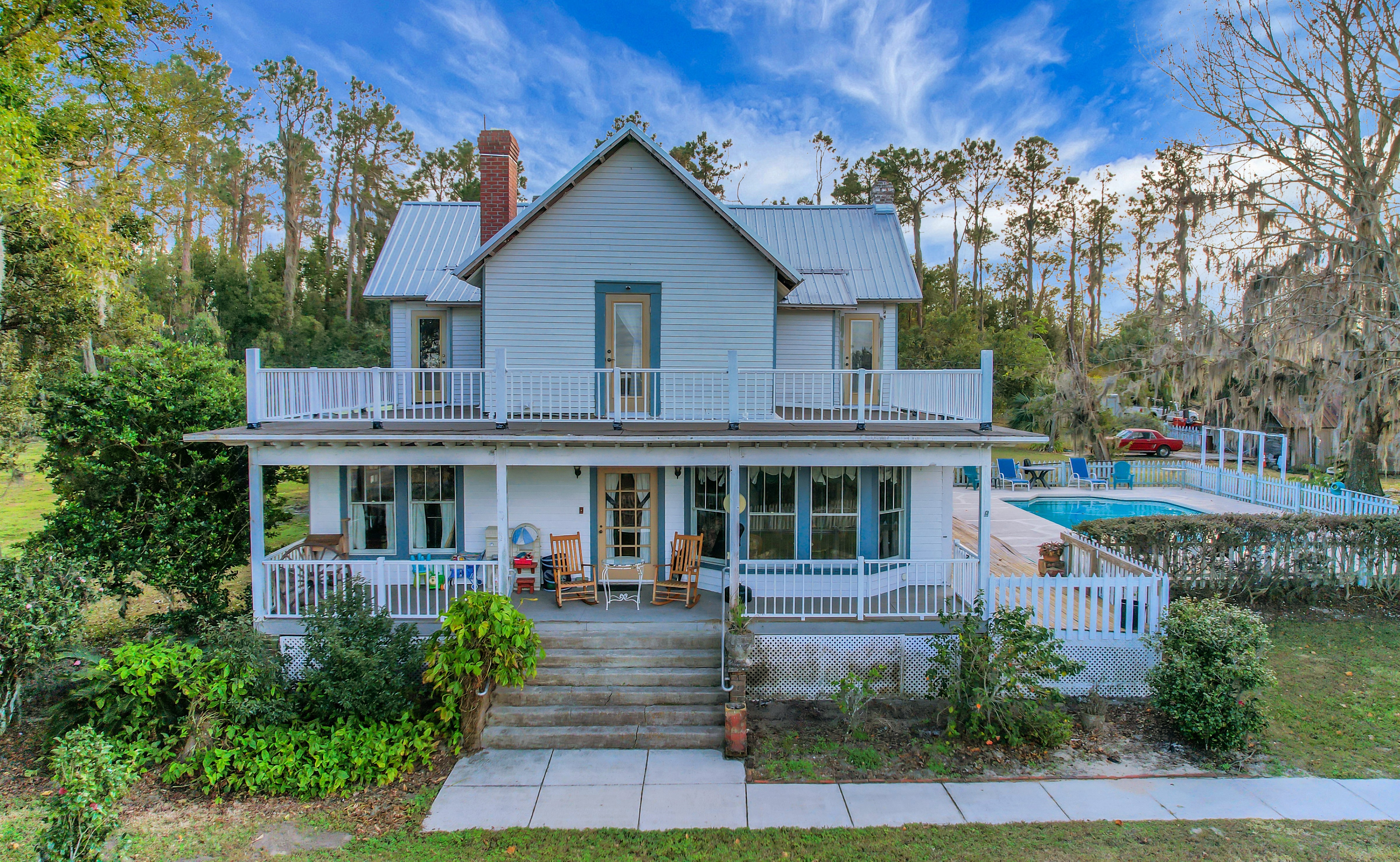 Yalaha, Florida, 34797, United States, 5 Bedrooms Bedrooms, ,4 BathroomsBathrooms,Residential,For Sale,1975837