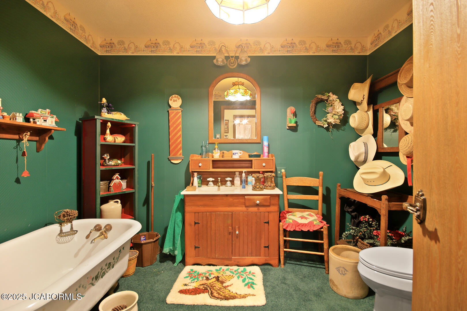 New Bloomfield, Missouri, 65063, United States, 3 Bedrooms Bedrooms, ,2 BathroomsBathrooms,Residential,For Sale,1978608