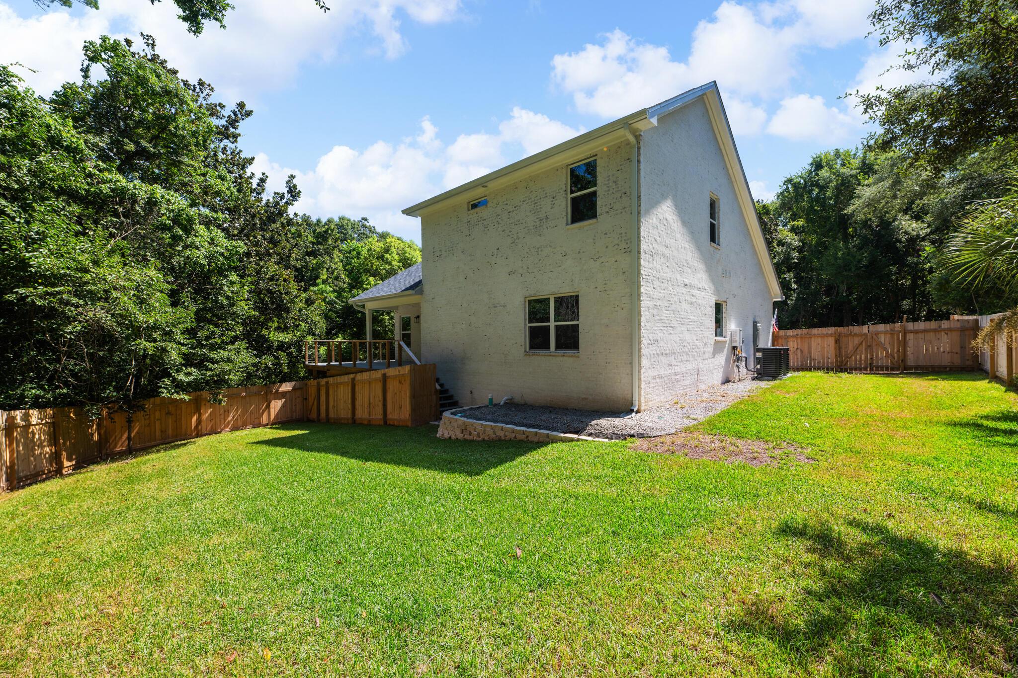 Niceville, Florida, 32578, United States, 5 Bedrooms Bedrooms, ,4 BathroomsBathrooms,Residential,For Sale,1942712