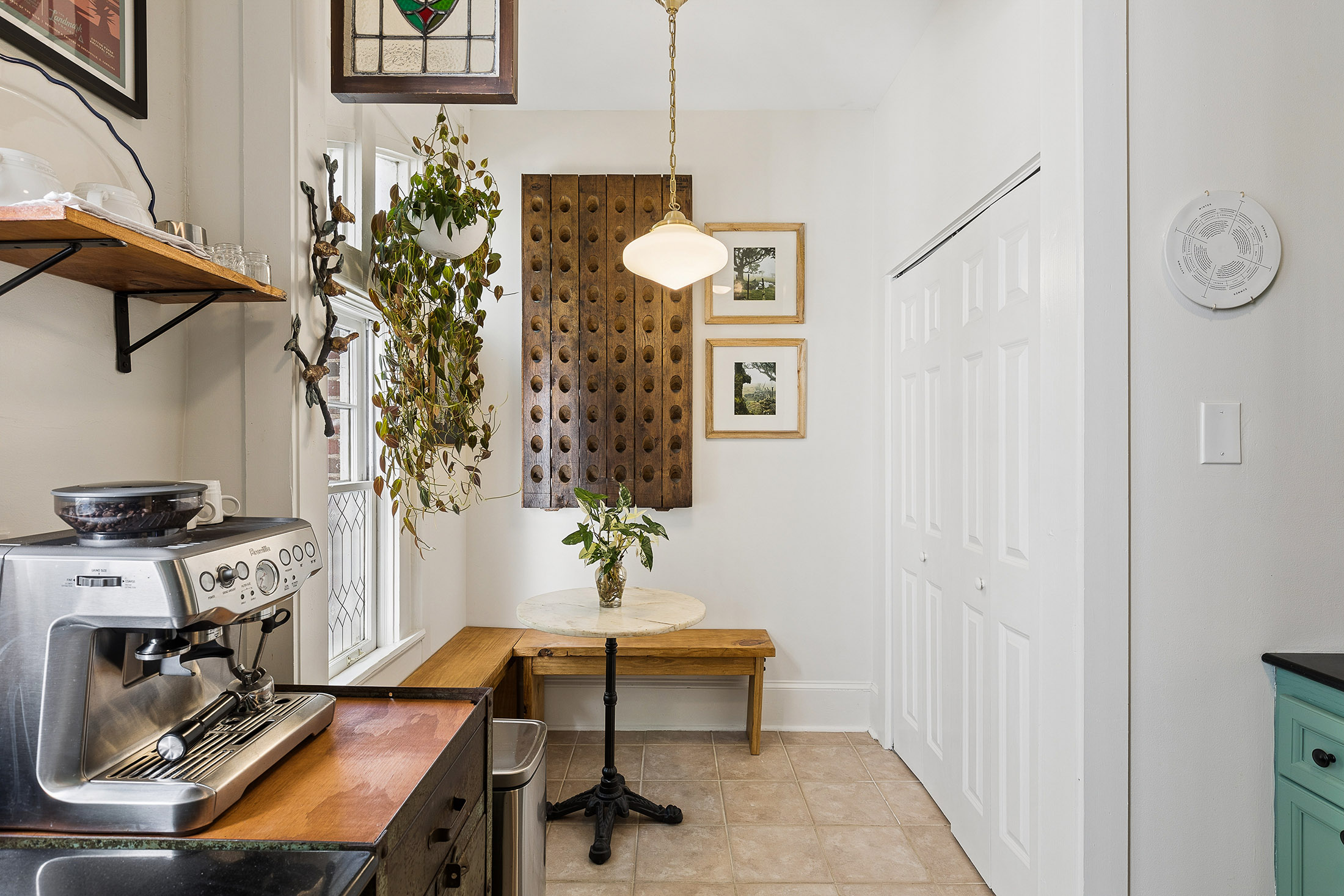  Top-Floor, End-Unit Condo in Historic Midtown Building - 物件實景