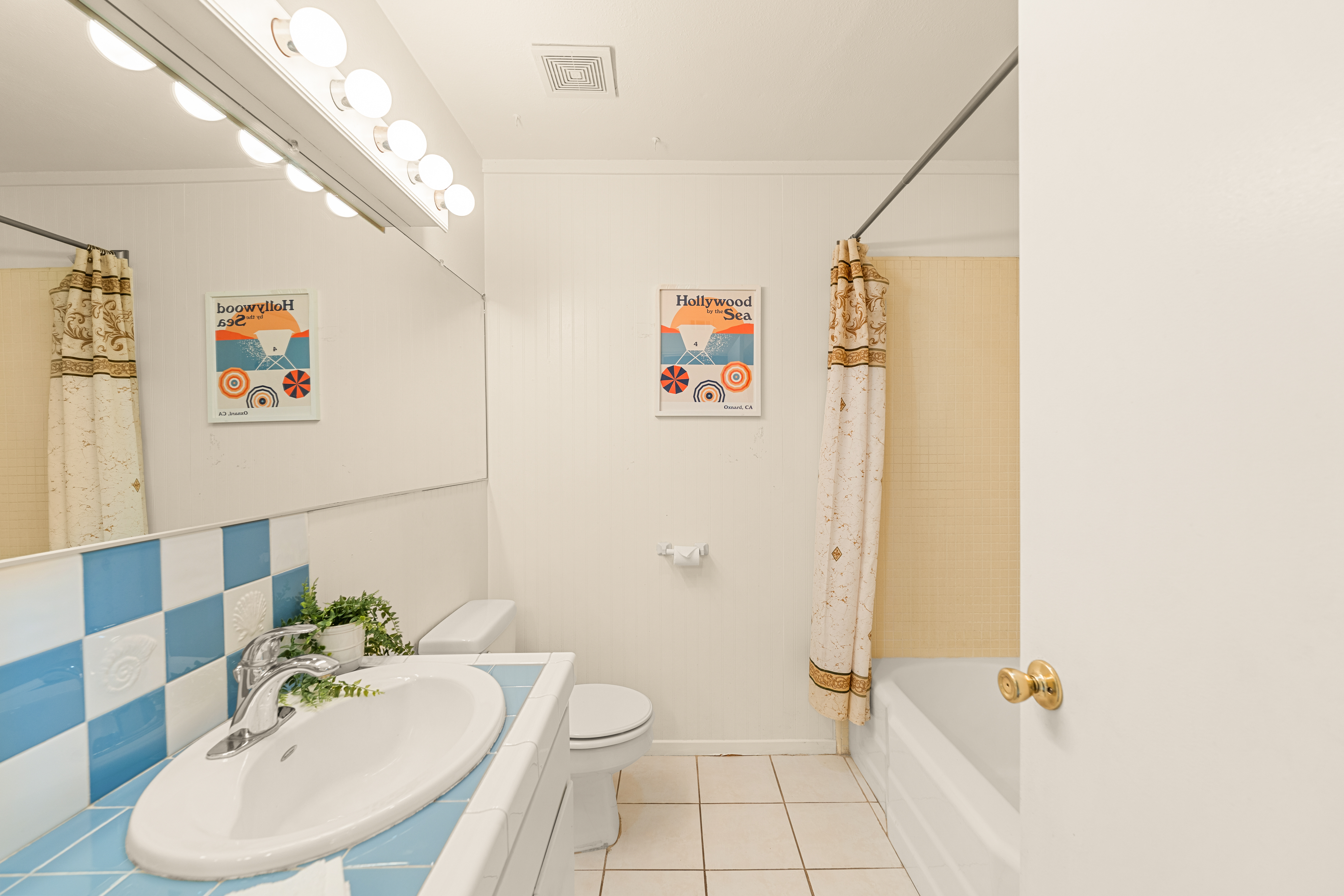  11 West Fiesta Green, Port Hueneme, CA 93041 - 物件實景