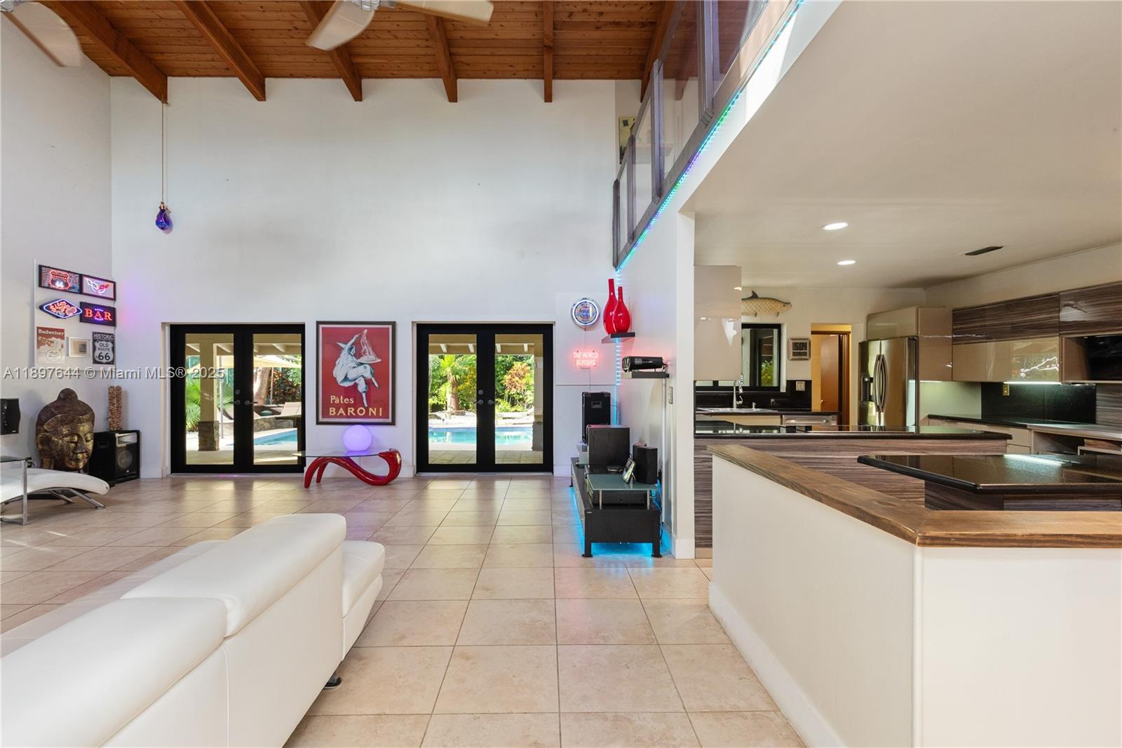 Palmetto Bay, Florida, 33157, United States, 4 Bedrooms Bedrooms, ,4 BathroomsBathrooms,Residential,For Sale,1966916