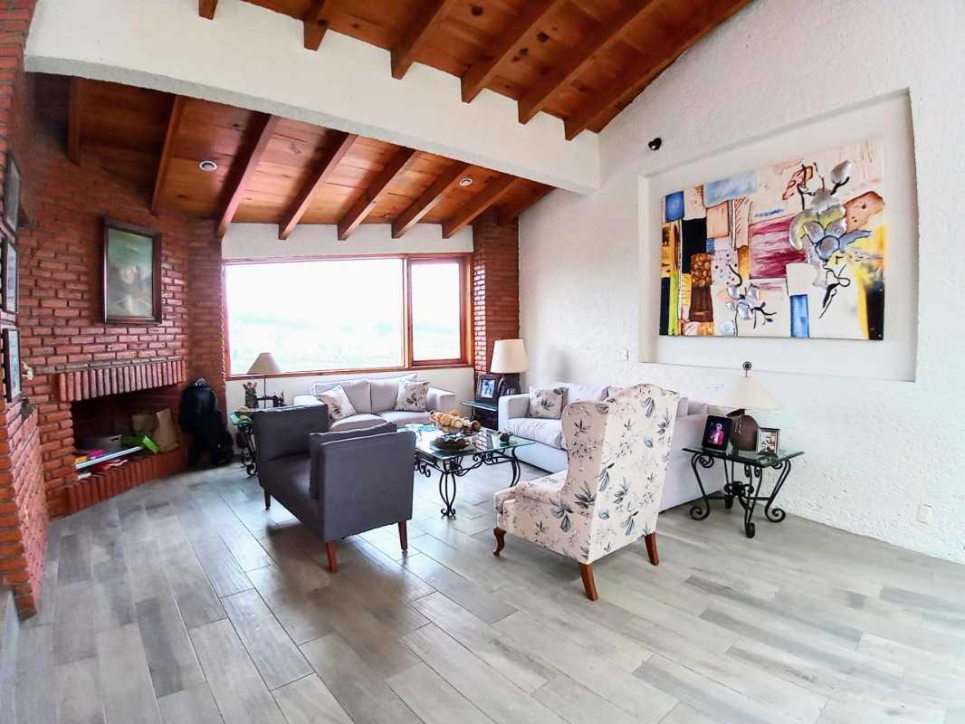 Picagregos, Álvaro Obregón, Ciudad de México, 01730, Mexico, 4 Bedrooms Bedrooms, ,4 BathroomsBathrooms,Residential,For Sale,Picagregos,1444749