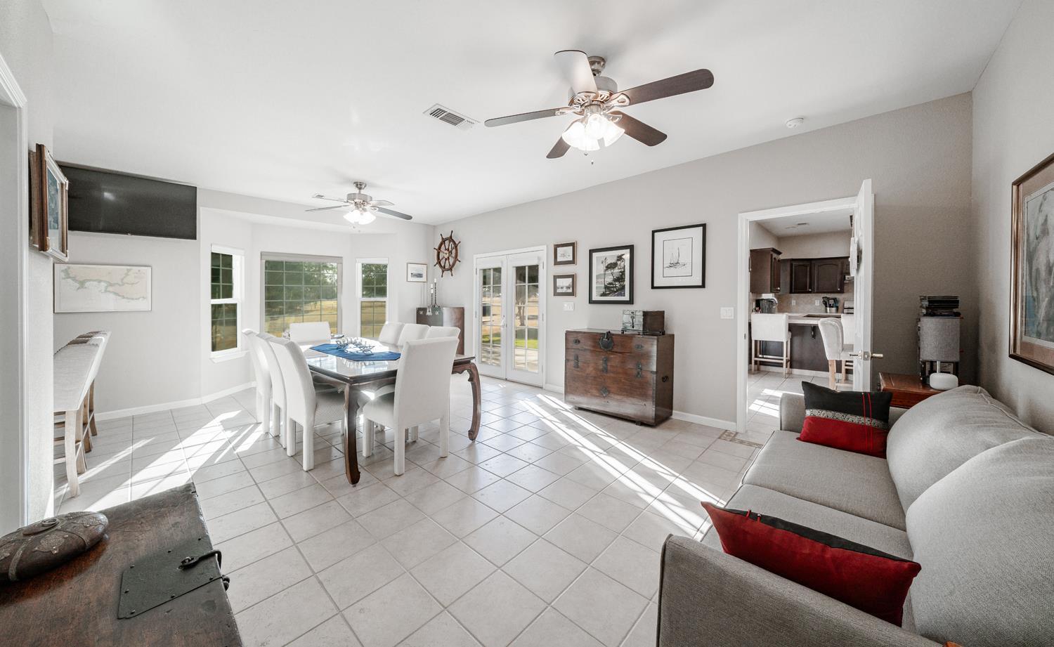 Madera, California, 93636, United States, 4 Bedrooms Bedrooms, ,3 BathroomsBathrooms,Residential,For Sale,1920863