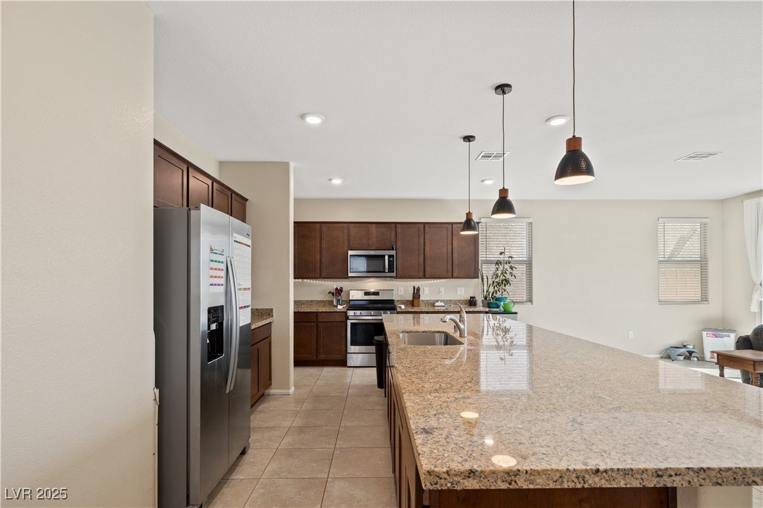 North Las Vegas, Nevada, 89031, United States, 5 Bedrooms Bedrooms, ,2 BathroomsBathrooms,Residential,For Sale,1983767