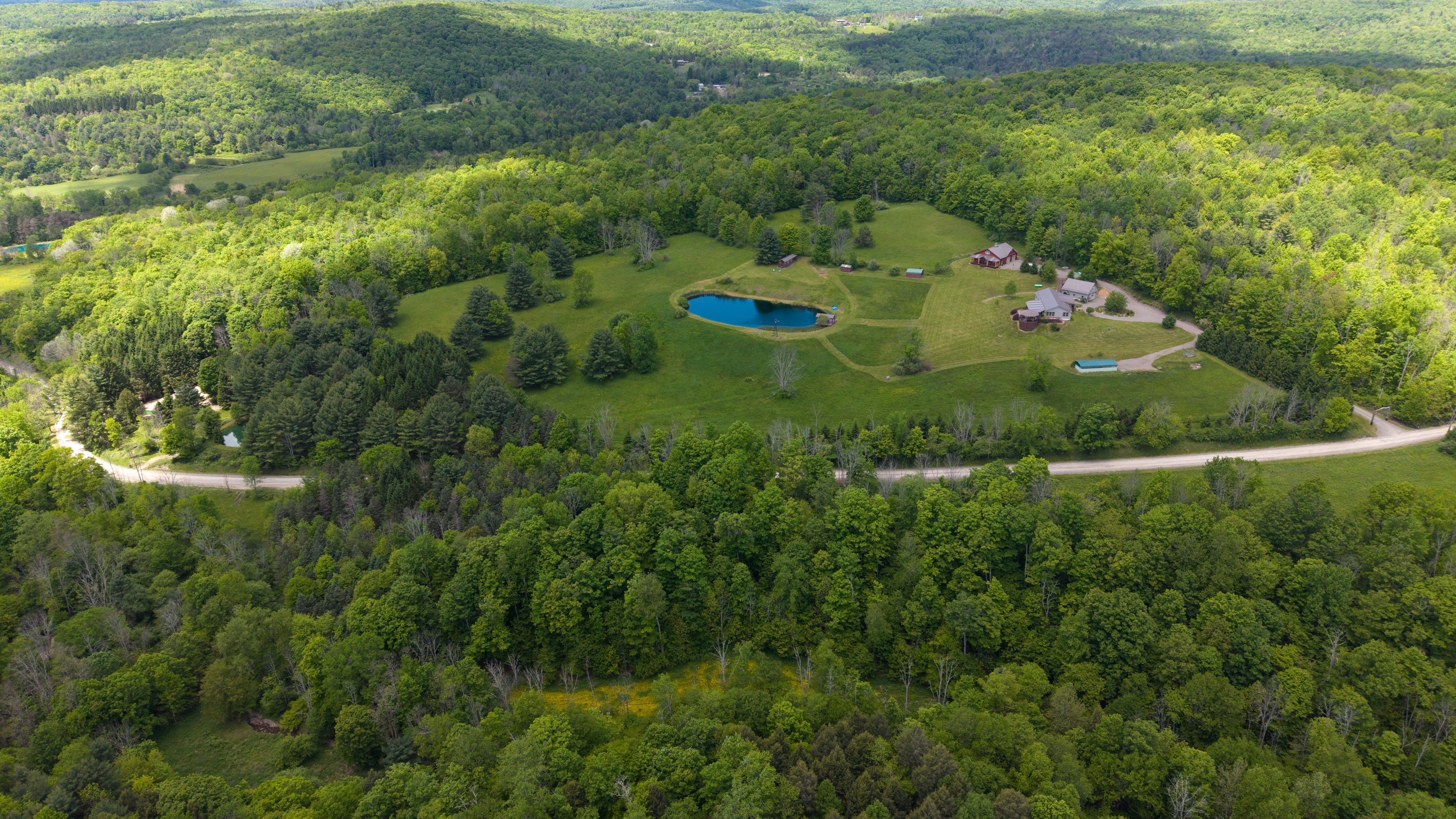  Scenic Southern Tier Hilltop Retreat - 物件實景