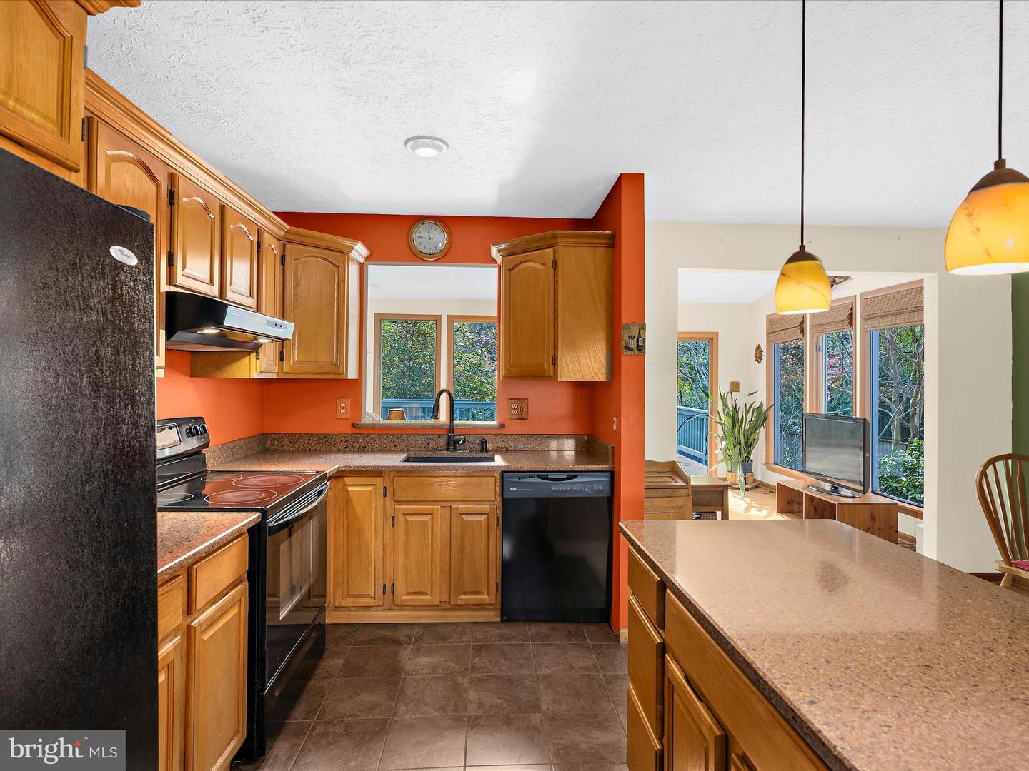 Arnold, Maryland, 21012, United States, 5 Bedrooms Bedrooms, ,3 BathroomsBathrooms,Residential,For Sale,1972658