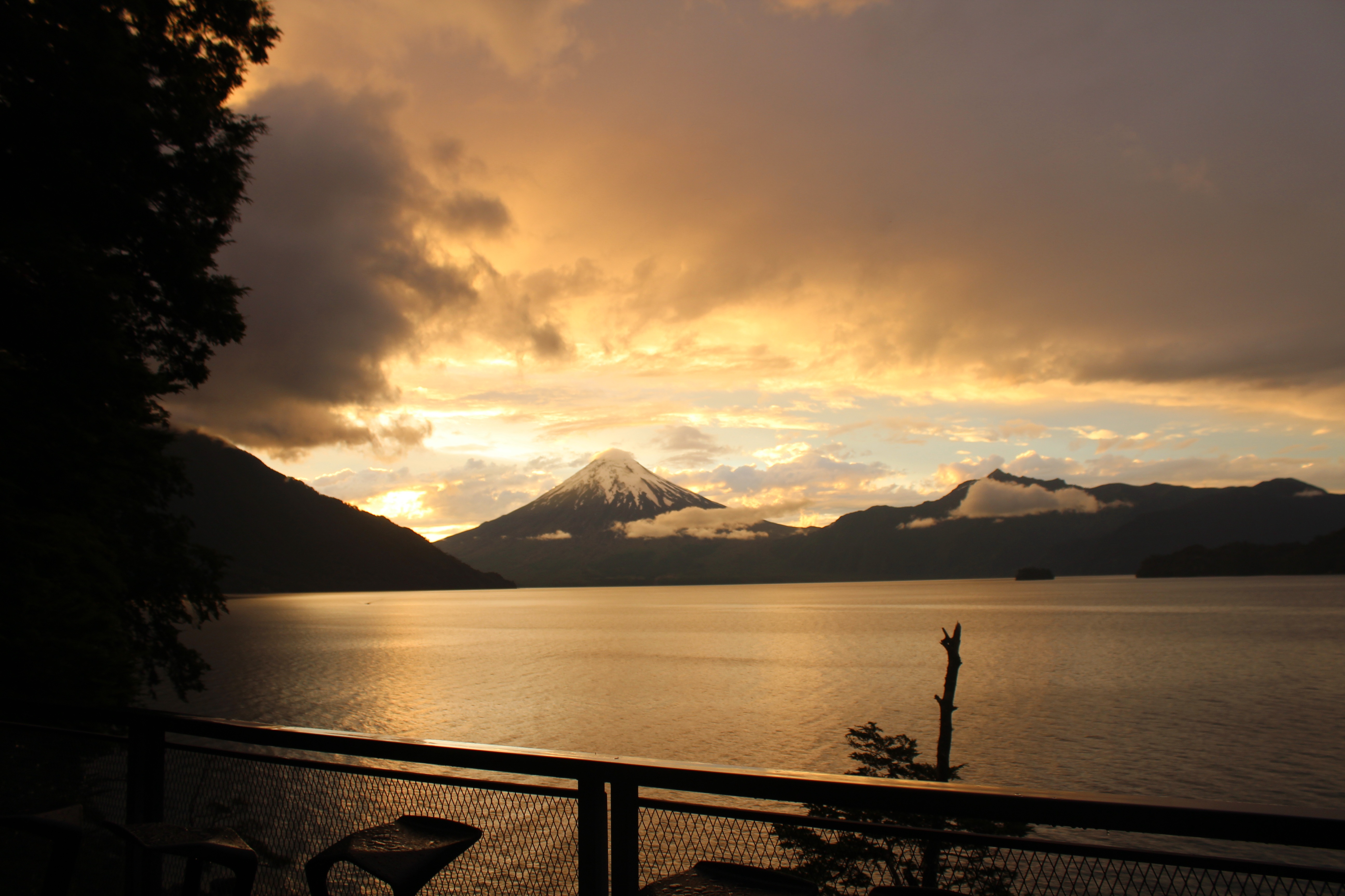  Lakeside Home on Lake Todos los Santos with Volcano Views - 物件實景