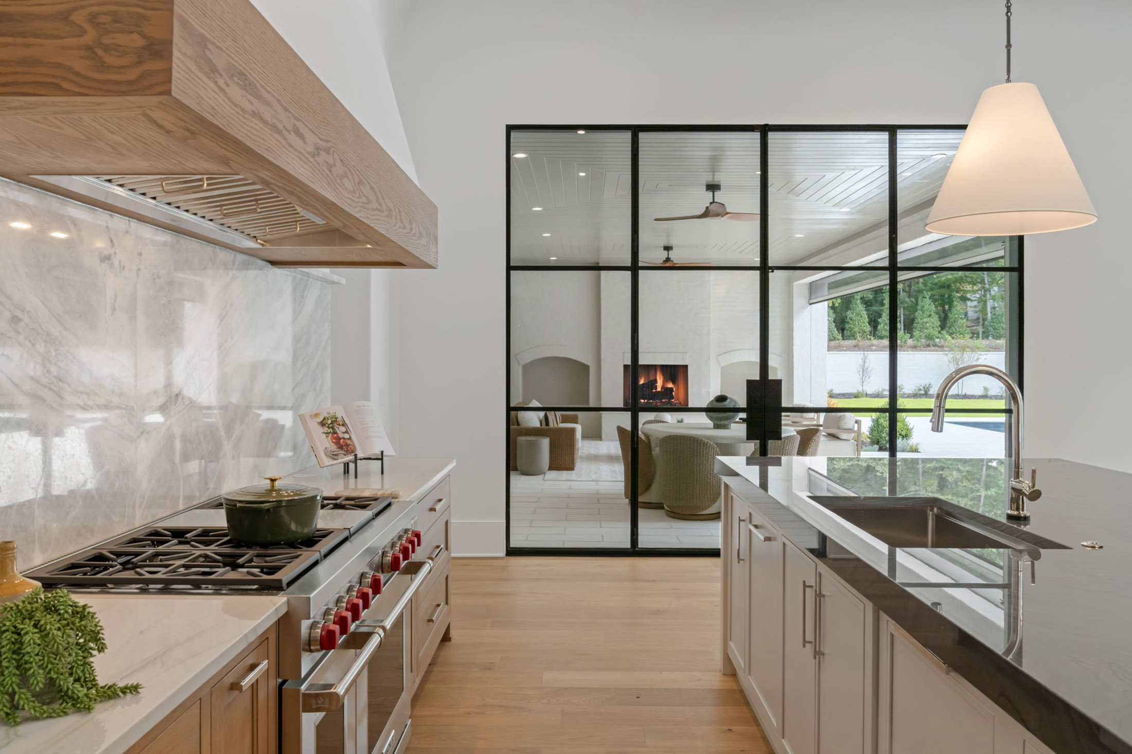  Thoughtfully Designed New Construction Home with Exceptional Craftsmanship - 物件實景