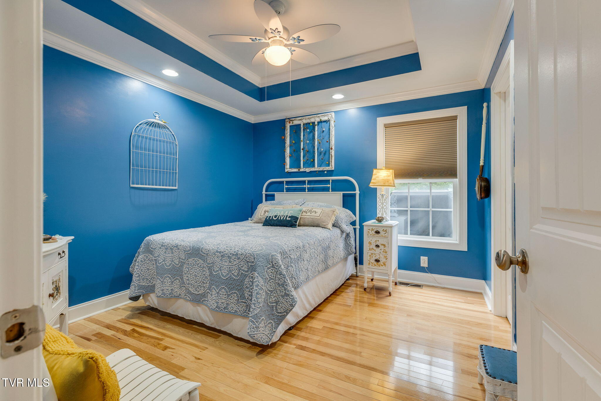 Kingsport, Tennessee, 37663, United States, 4 Bedrooms Bedrooms, ,3 BathroomsBathrooms,Residential,For Sale,1872965