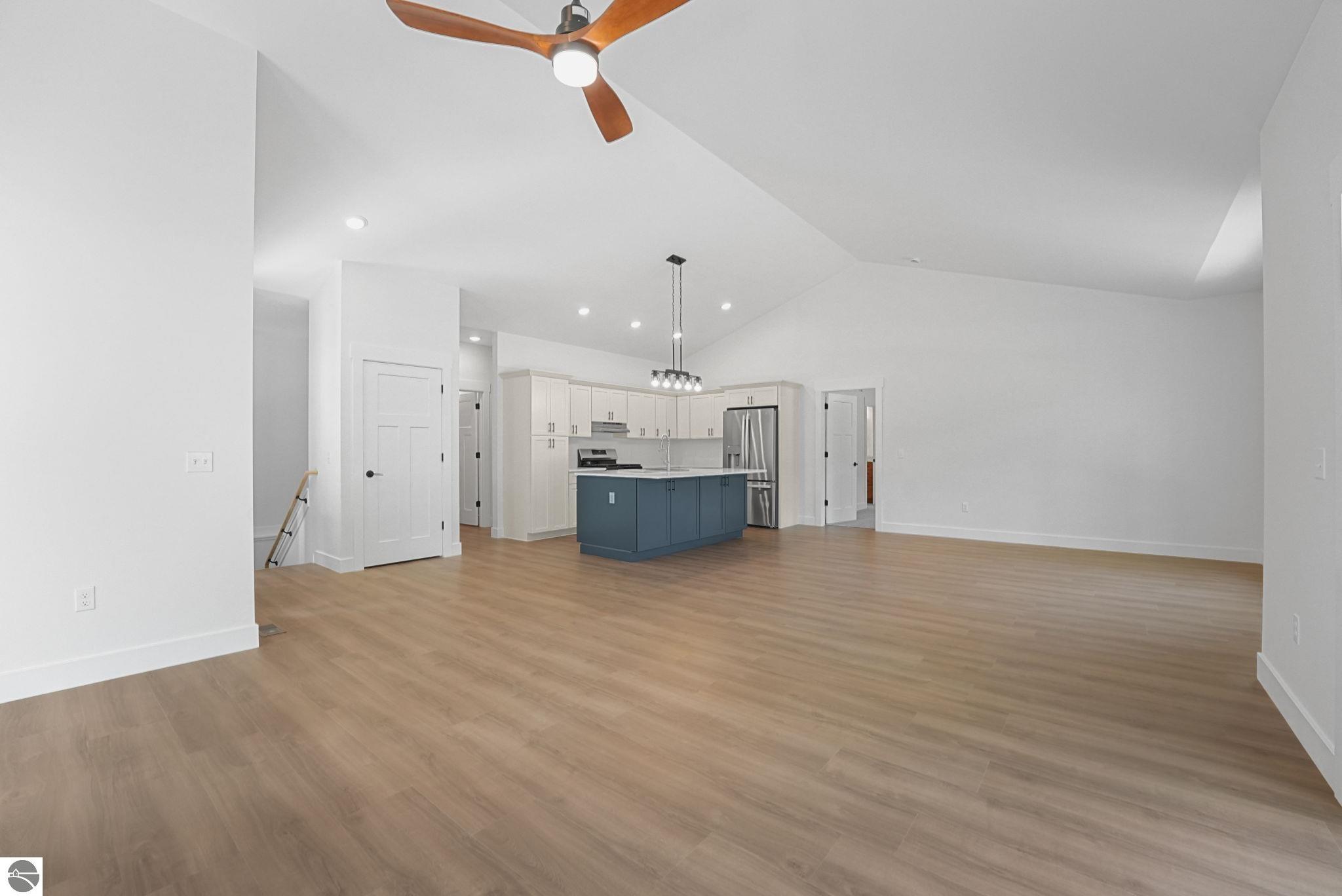 Traverse City, Michigan, 49684, United States, 3 Bedrooms Bedrooms, ,2 BathroomsBathrooms,Residential,For Sale,2011306