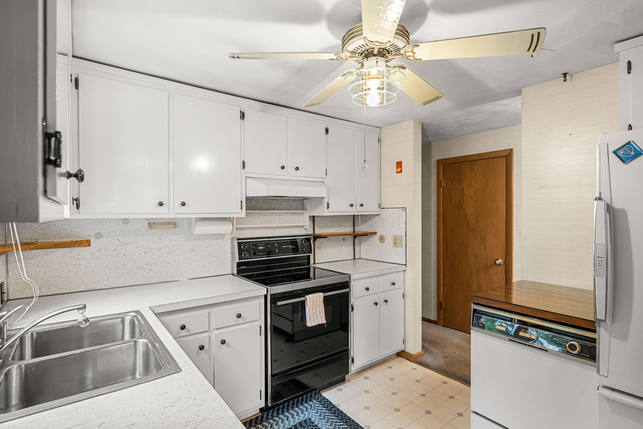  11 Dadant Dr, Wilmington, MA, 01887 - 物件實景