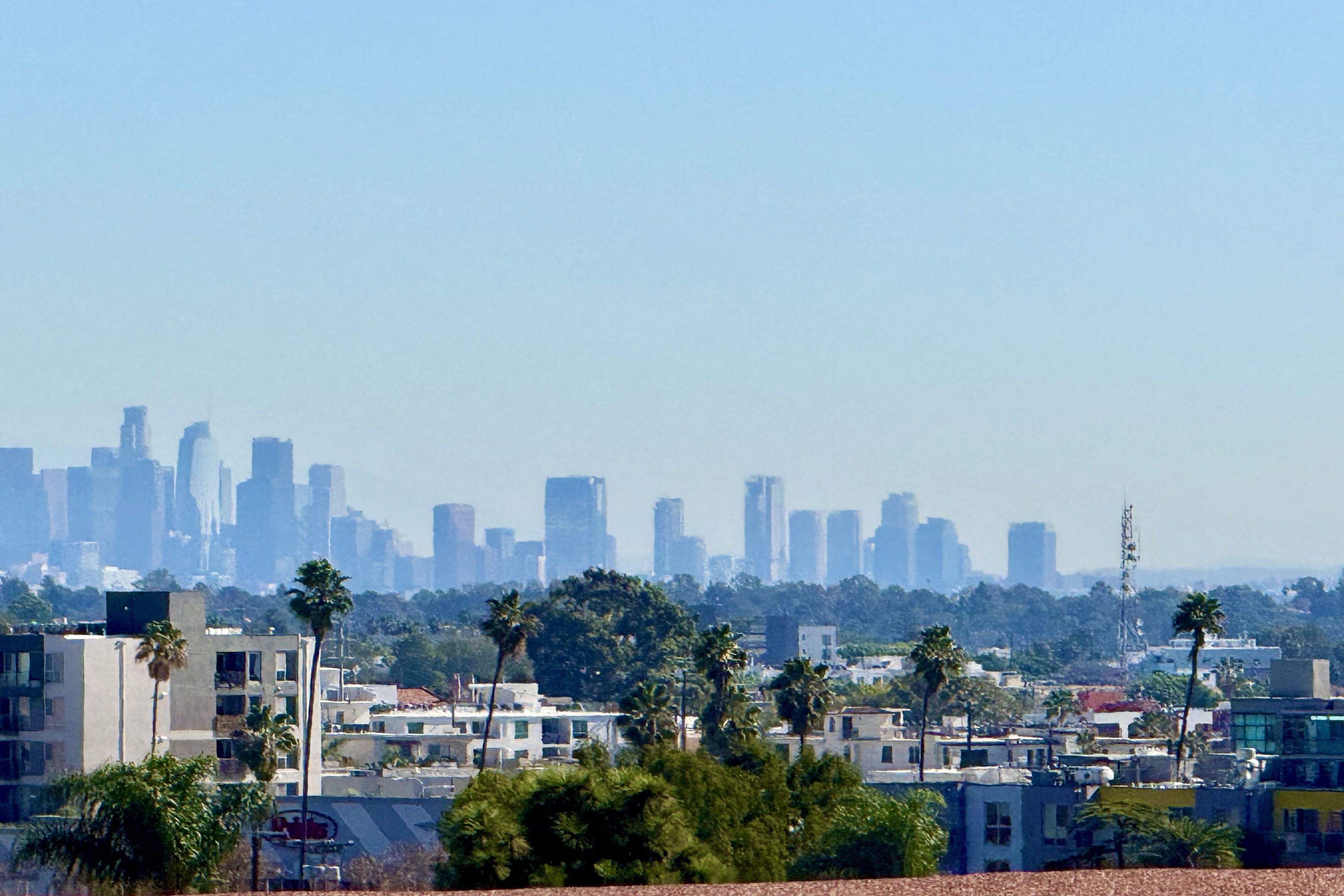  910 Centinela Ave - 物件實景