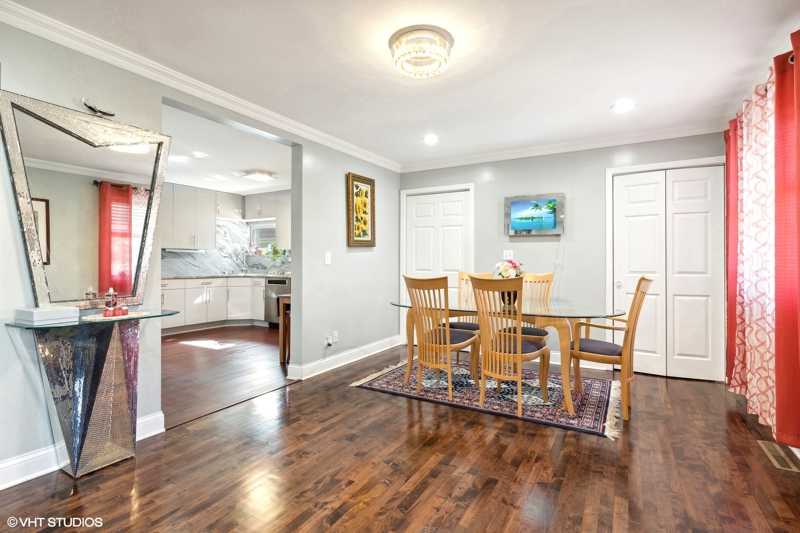 8297 Washington Street, Niles, Illinois, 60714, United States, 4 Bedrooms Bedrooms, ,3 BathroomsBathrooms,Residential,For Sale,8297 Washington Street,1499524