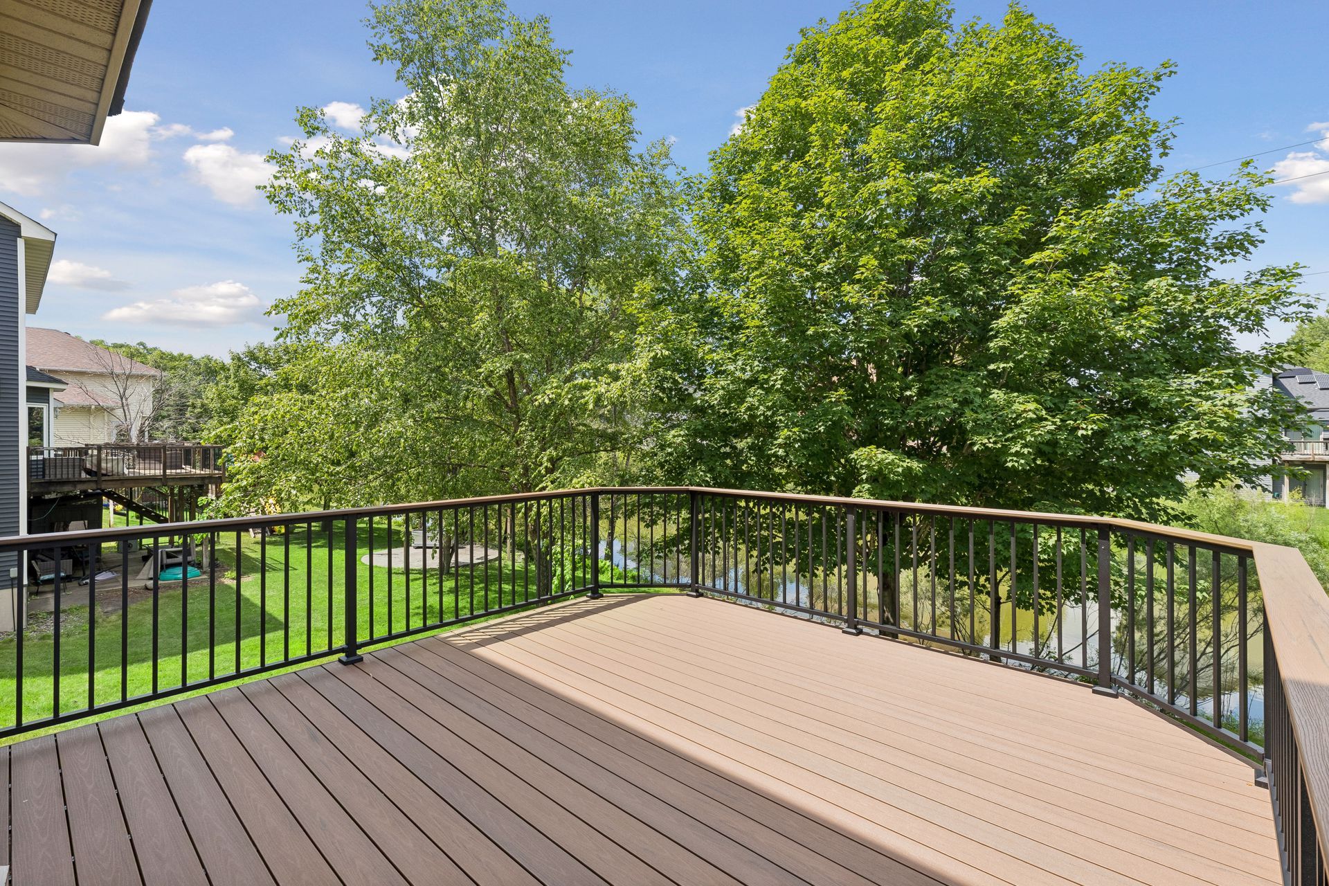  Meticulously Maintained Executive Home Near Parks and Trails - 物件實景
