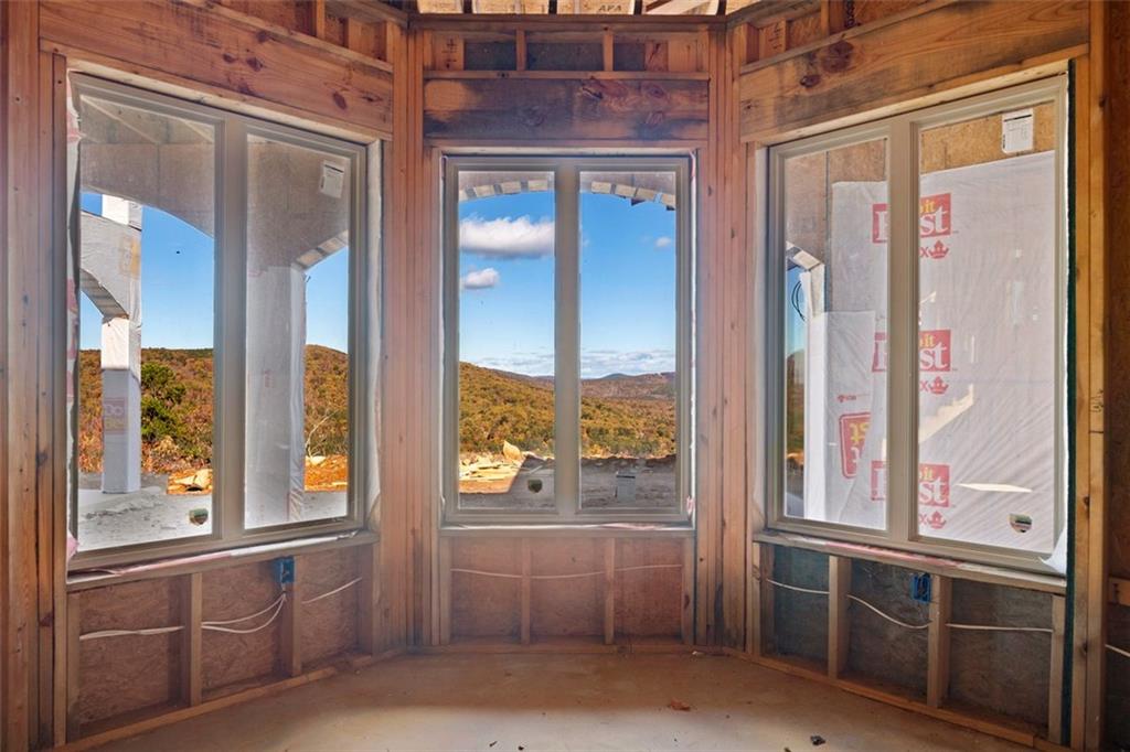 Clarkesville, Georgia, 30523, United States, 4 Bedrooms Bedrooms, ,5 BathroomsBathrooms,Residential,For Sale,1937902