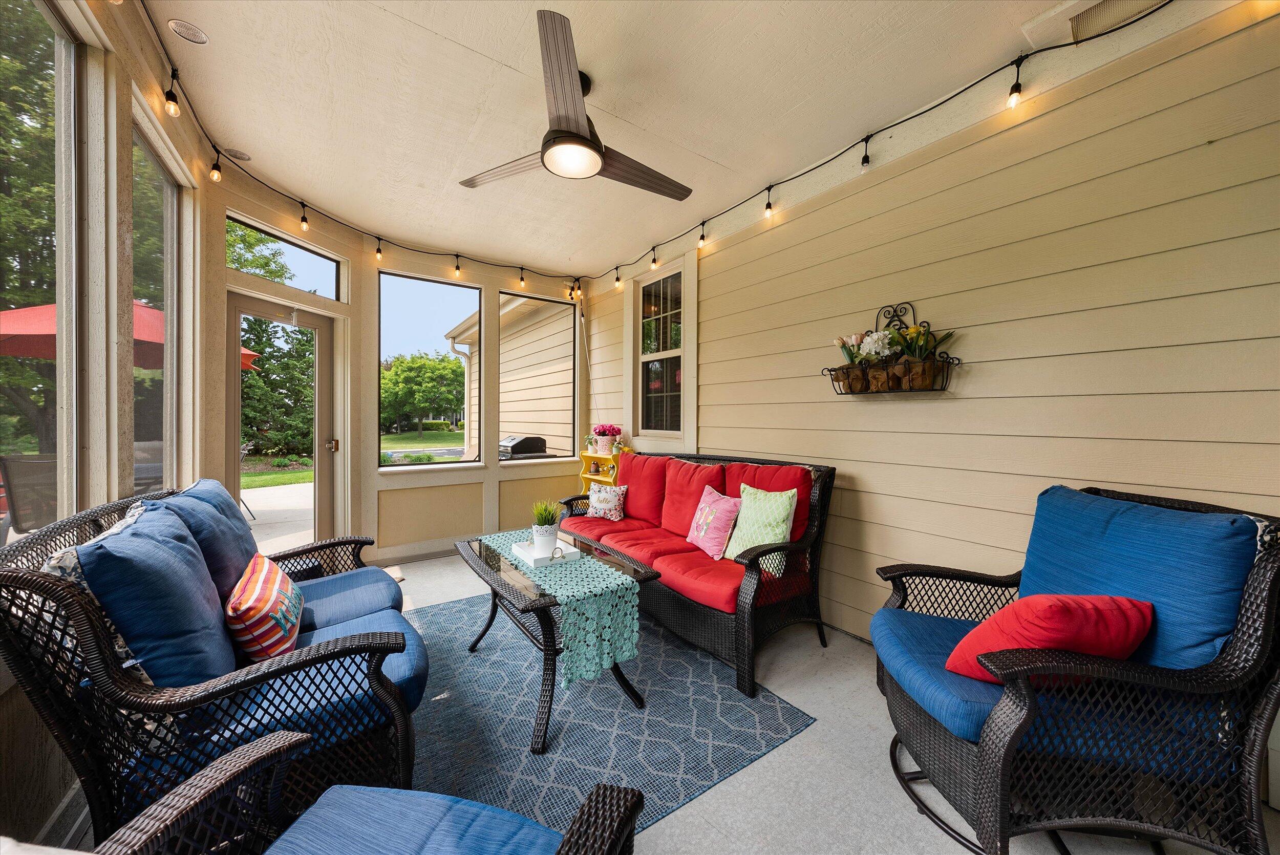 Germantown, Wisconsin, 53022, United States, 3 Bedrooms Bedrooms, ,3 BathroomsBathrooms,Residential,For Sale,1987563