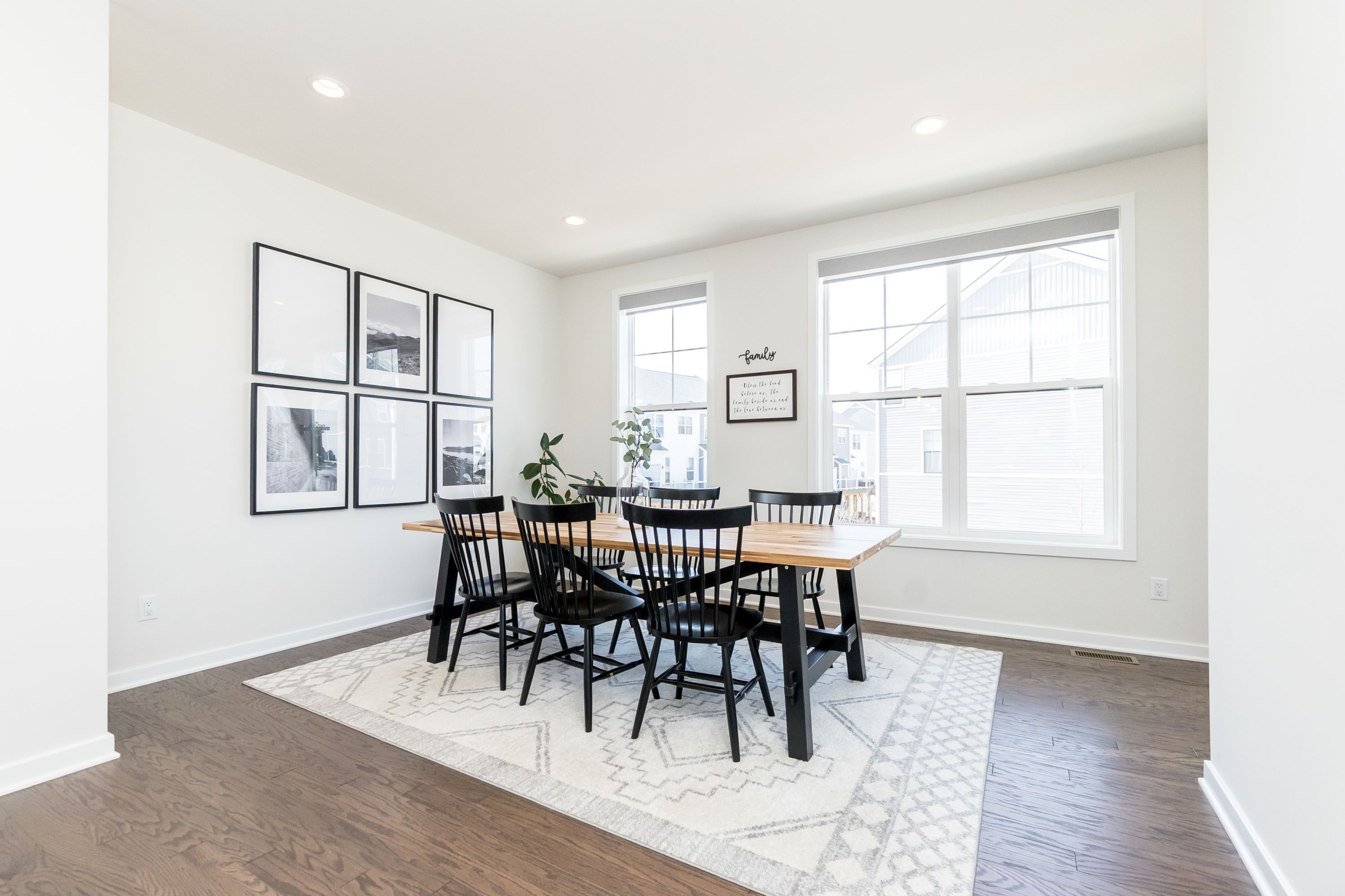 Ann Arbor, Michigan, 48105, United States, 4 Bedrooms Bedrooms, ,Residential,For Sale,1737854