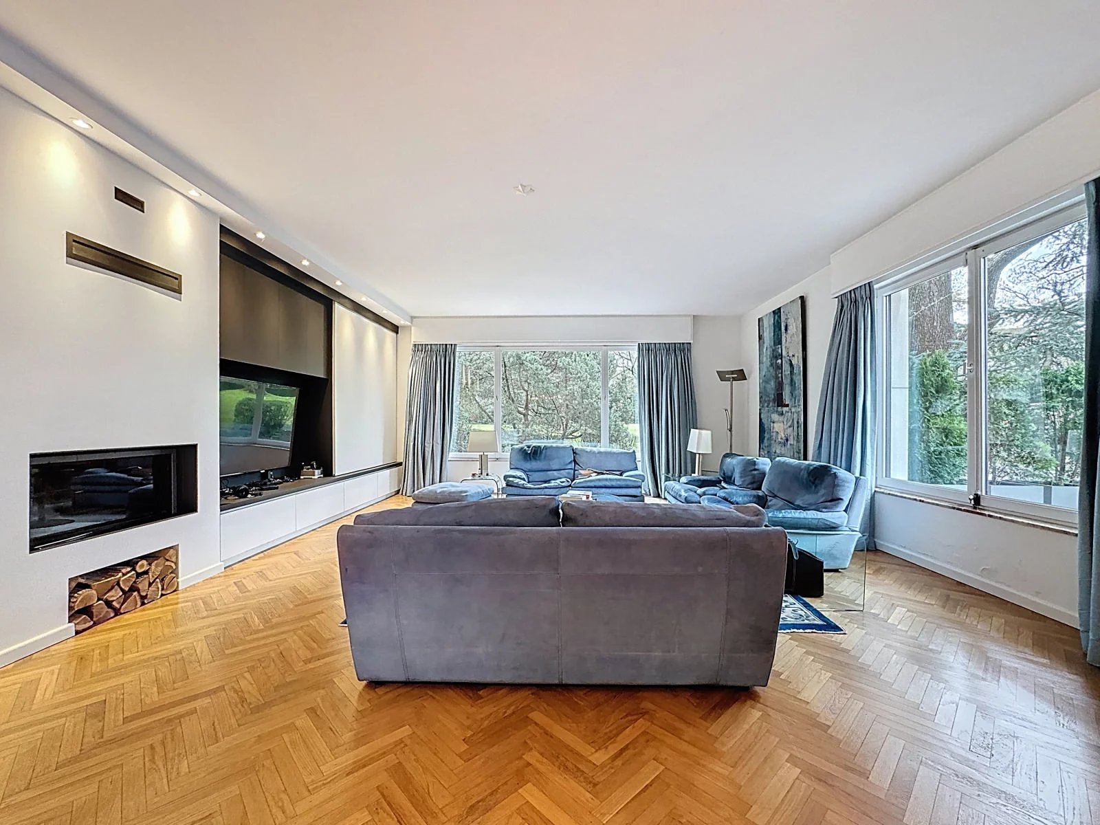 Uccle, 1180, BE, 3 Bedrooms Bedrooms, ,2 BathroomsBathrooms,Residential,For Sale,1995617