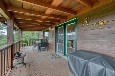Murphy, North Carolina, 28906, United States, 3 Bedrooms Bedrooms, ,3 BathroomsBathrooms,Residential,For Sale,1917249
