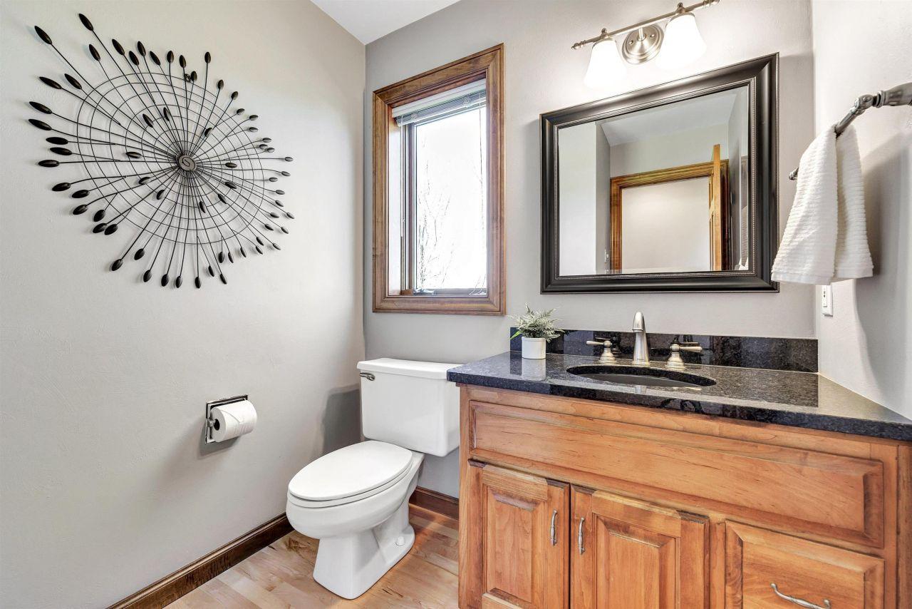 GREEN BAY, Wisconsin, 54313, United States, 4 Bedrooms Bedrooms, ,3 BathroomsBathrooms,Residential,For Sale,1818283