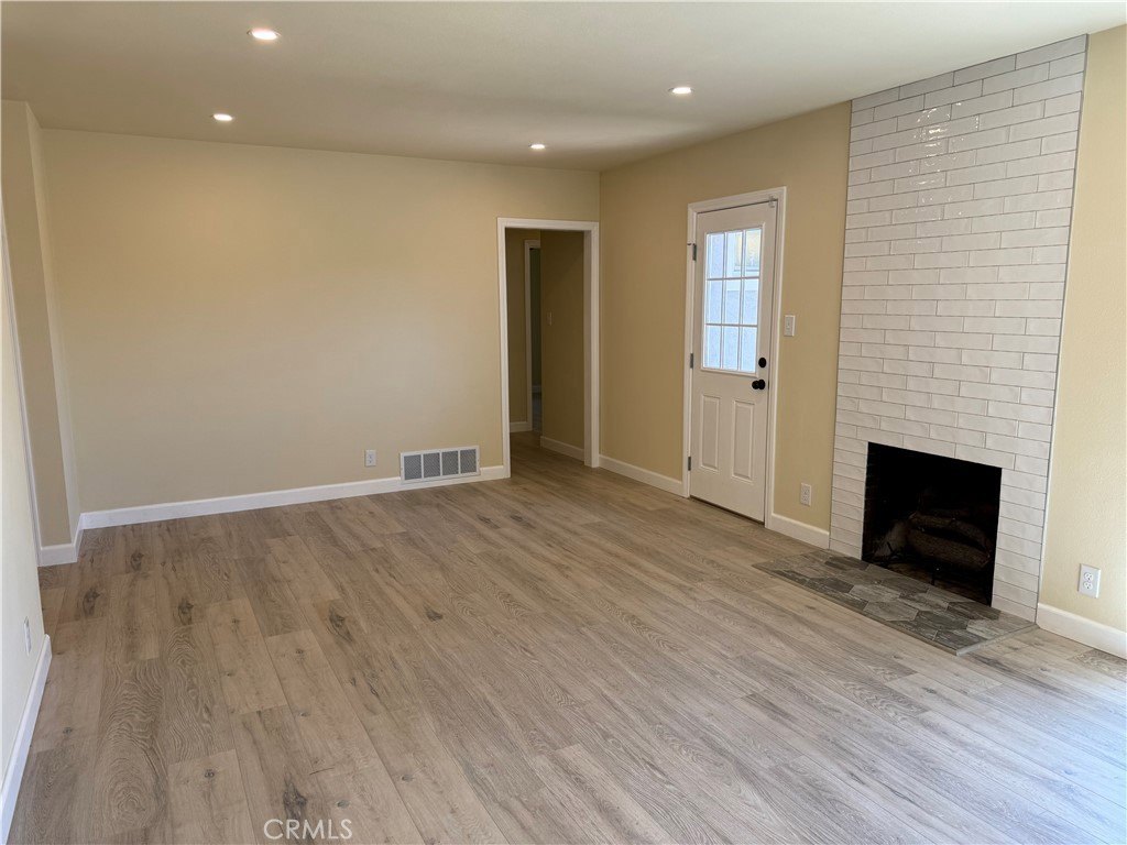 Riverside, California, 92501, United States, 3 Bedrooms Bedrooms, ,2 BathroomsBathrooms,Residential,For Sale,1944797