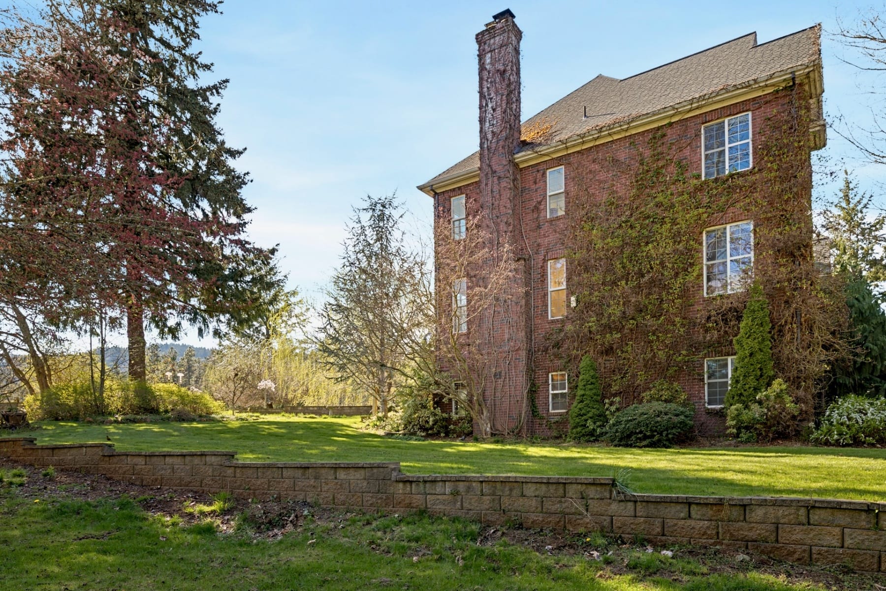  4050 SYLVESTER DR Hood River, OR 97031 - 物件實景