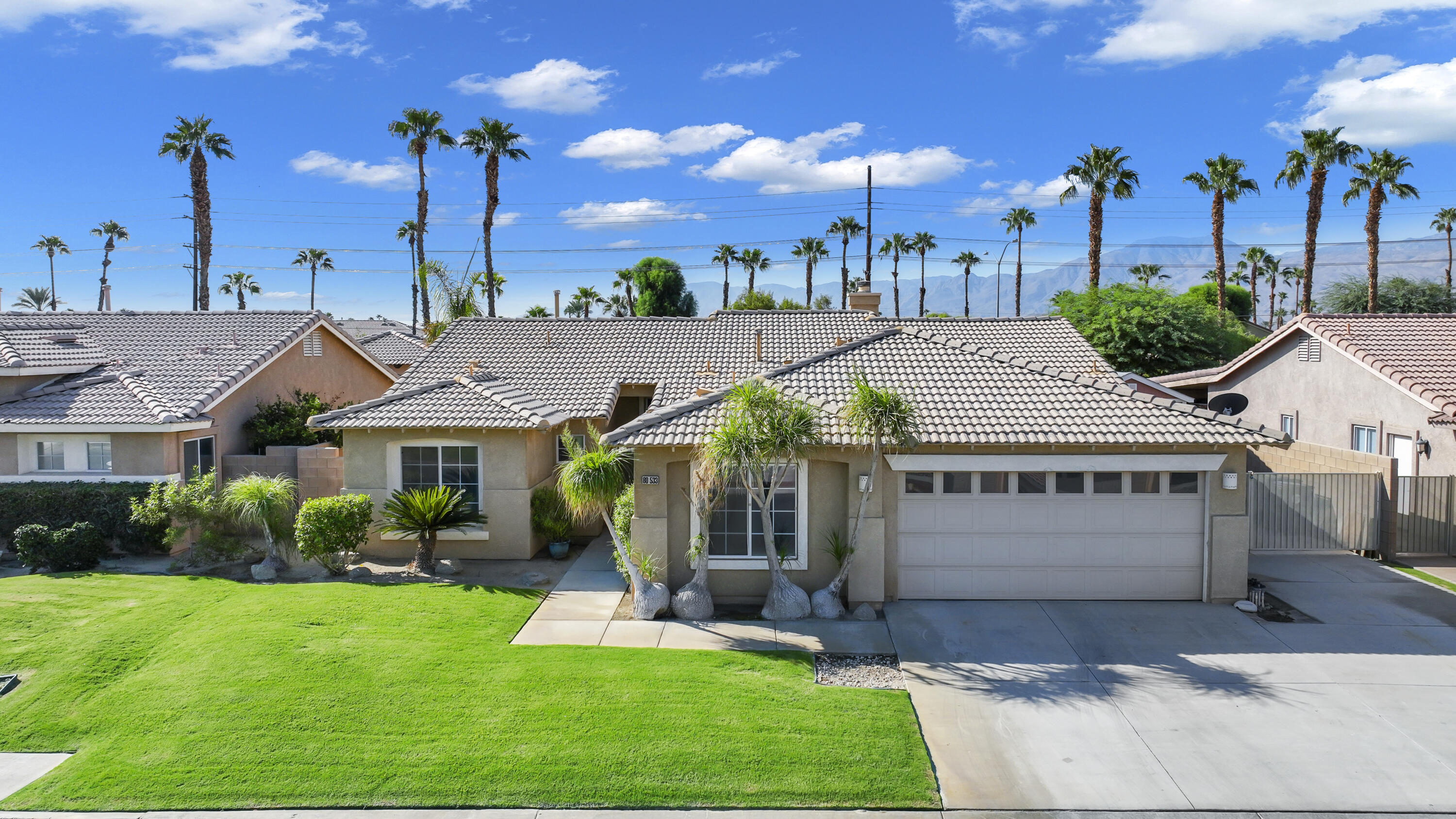 Indio, California, 92201, United States, 4 Bedrooms Bedrooms, ,3 BathroomsBathrooms,Residential,For Sale,1950105