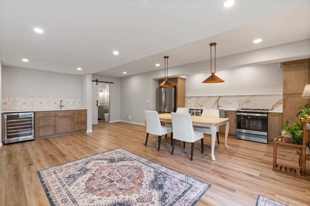 Adams Twp, Pennsylvania, 15044, United States, 5 Bedrooms Bedrooms, ,6 BathroomsBathrooms,Residential,For Sale,1989587