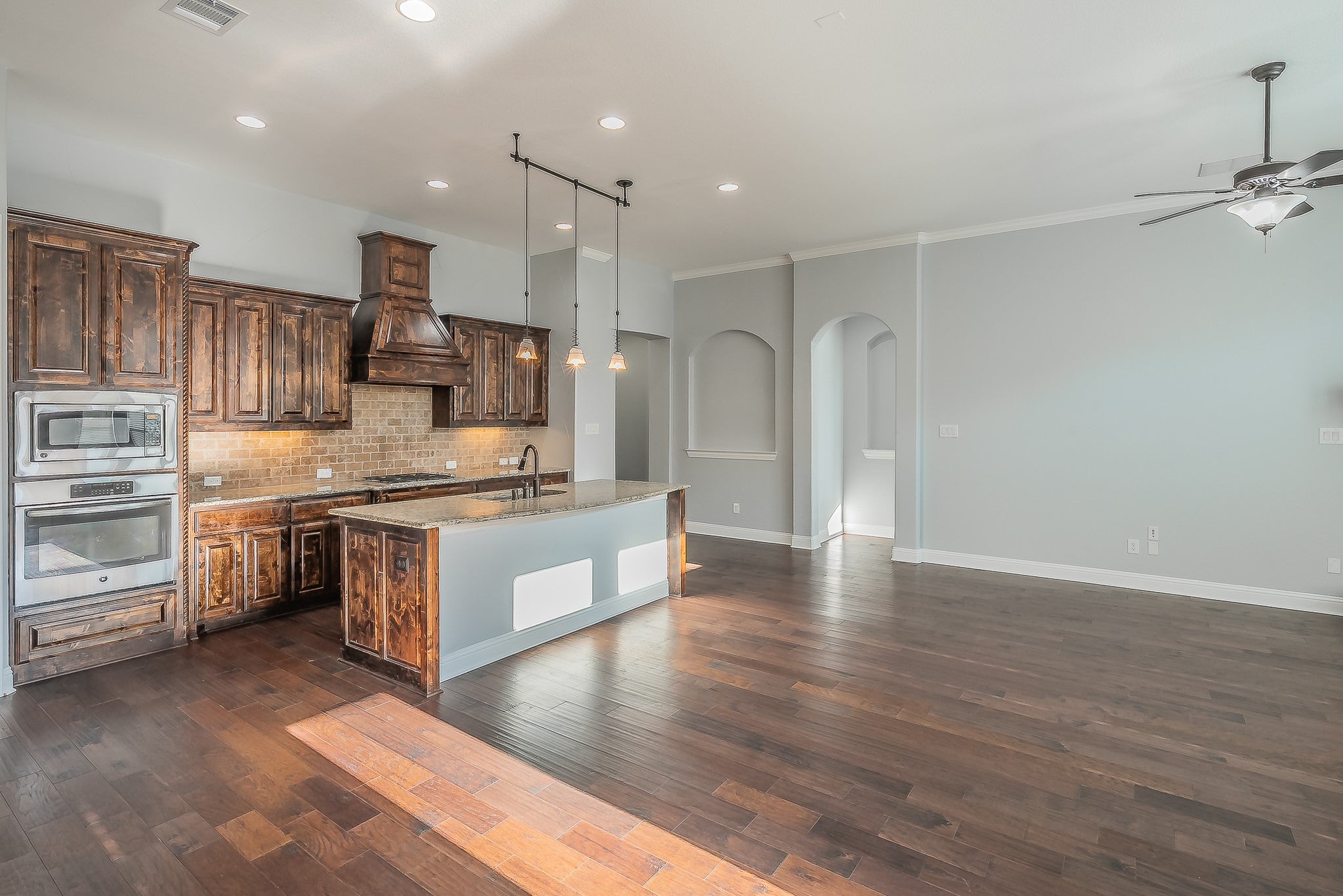 Trophy Club, Texas, 76262, United States, 4 Bedrooms Bedrooms, ,4 BathroomsBathrooms,Residential,For Sale,1977433