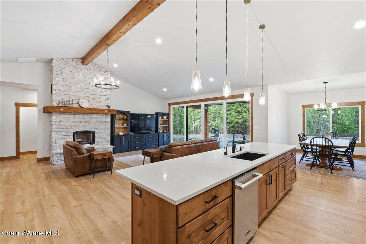 Oldtown, Idaho, 83822, United States, 5 Bedrooms Bedrooms, ,4 BathroomsBathrooms,Residential,For Sale,1992429