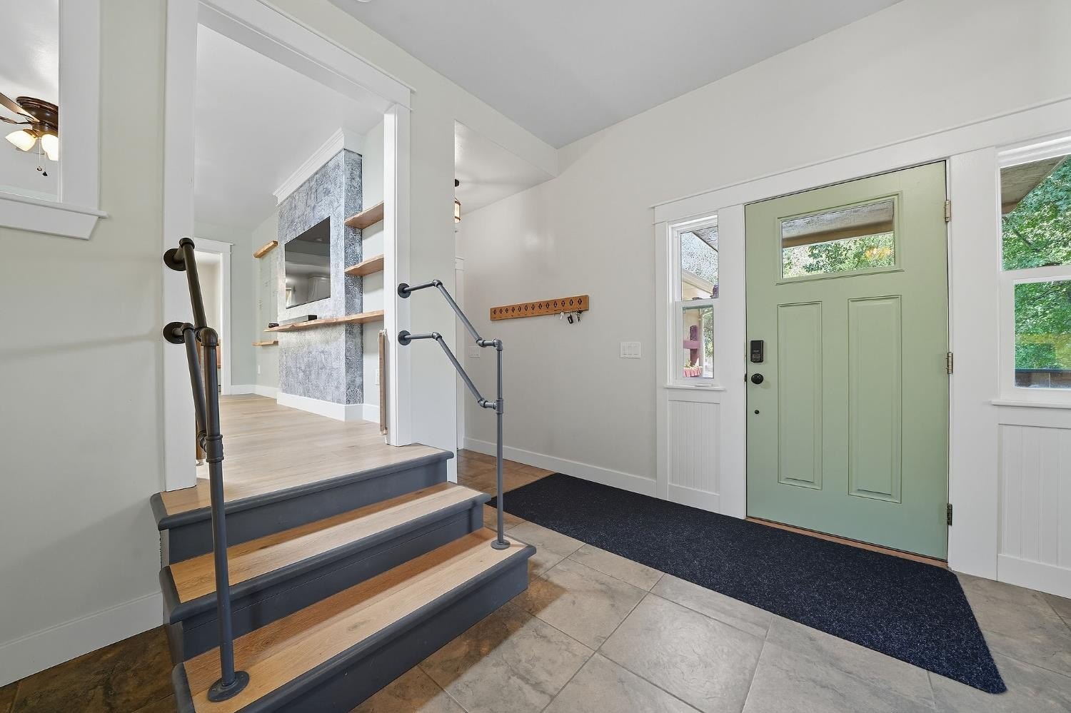 San Andreas, California, 95249, United States, 2 Bedrooms Bedrooms, ,2 BathroomsBathrooms,Residential,For Sale,1980033