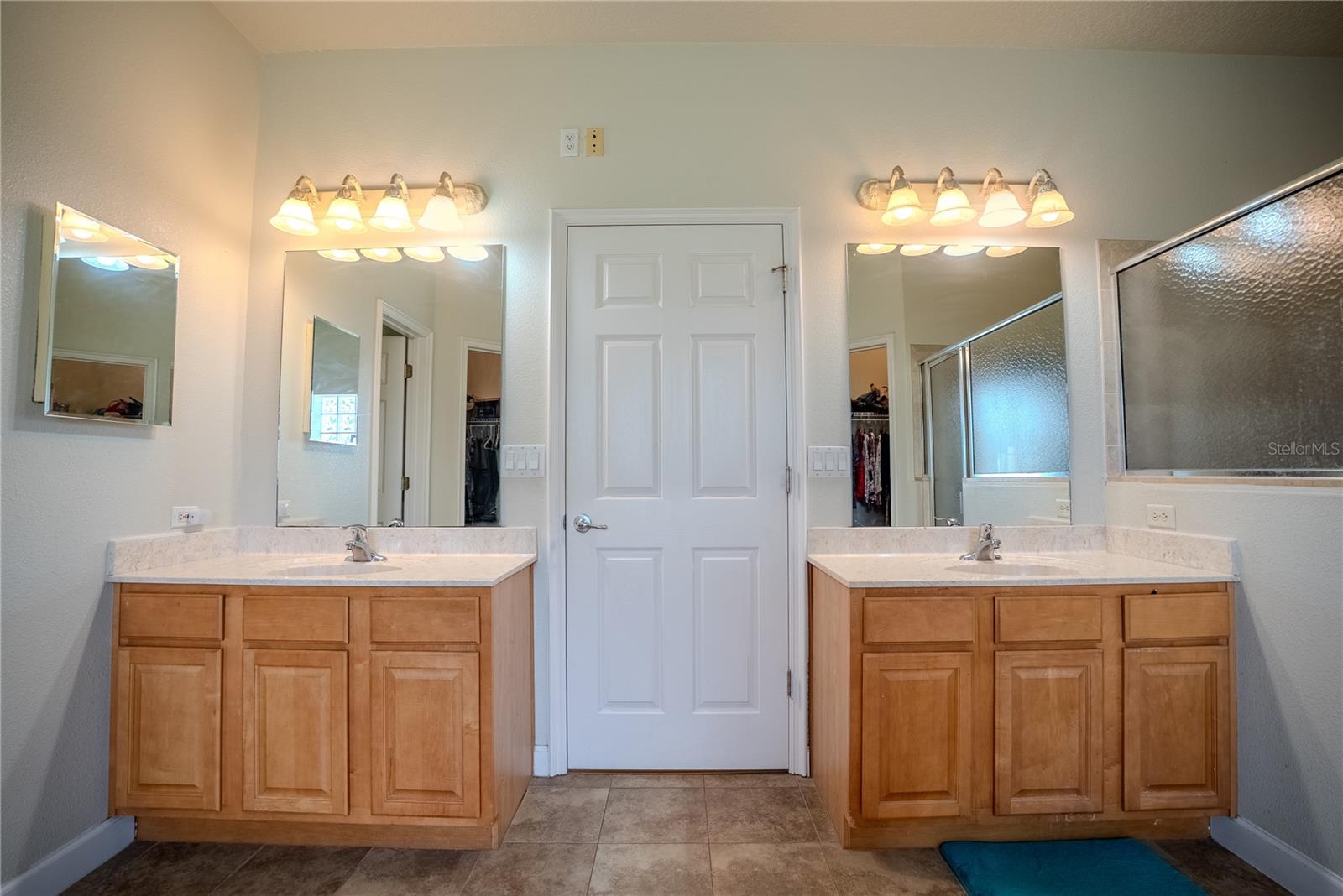 GROVELAND, Florida, 34736, United States, 4 Bedrooms Bedrooms, ,3 BathroomsBathrooms,Residential,For Sale,1759294