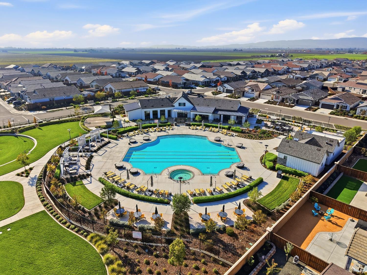 Dixon, California, 95620, United States, 2 Bedrooms Bedrooms, ,2 BathroomsBathrooms,Residential,For Sale,2005407