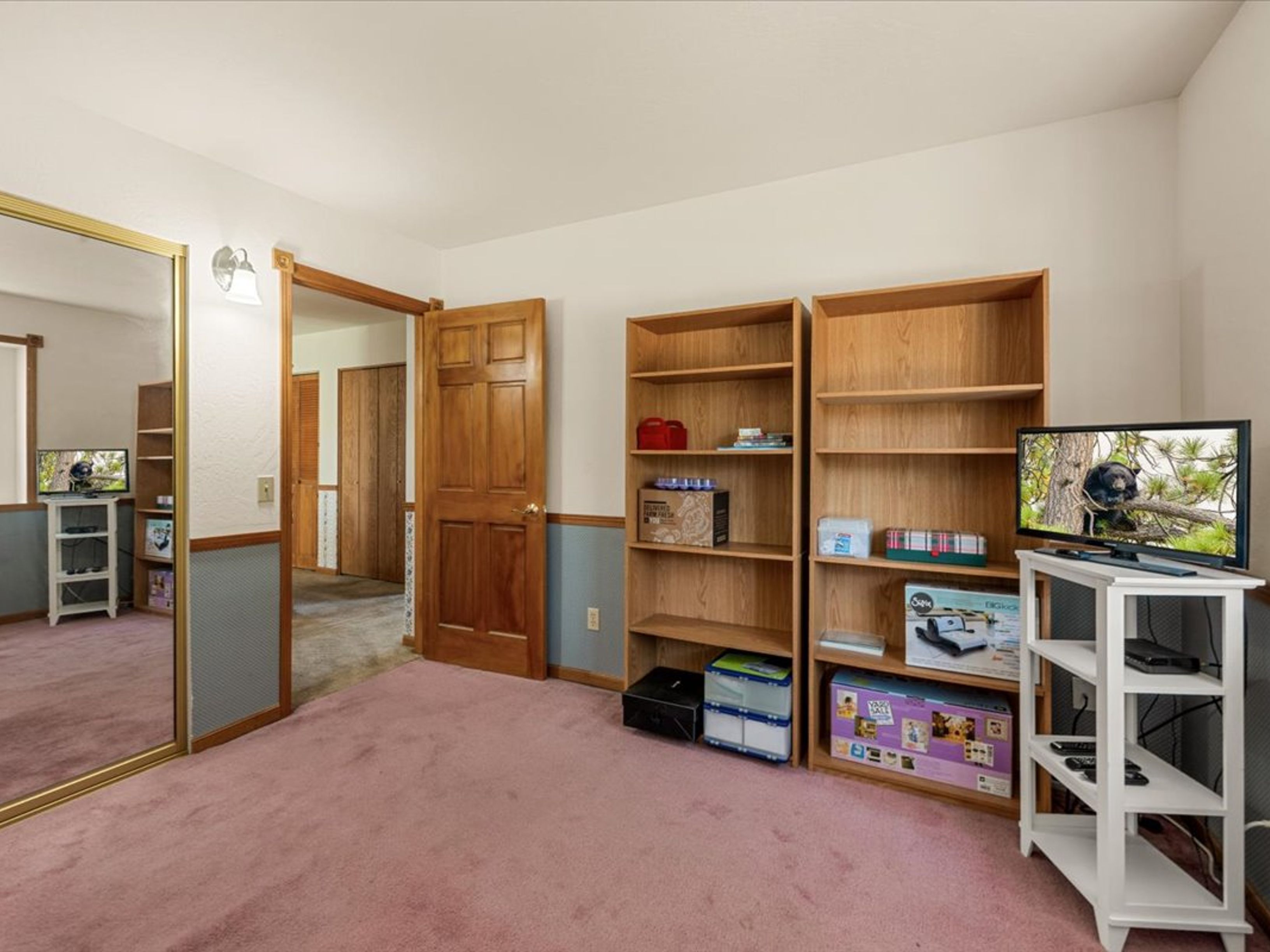  449 San Martin Drive, Big Bear, CA 92314 - 物件實景