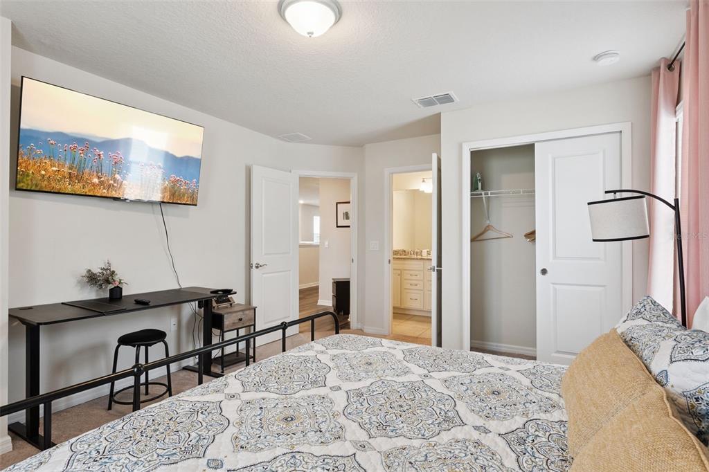 Davenport, Florida, 33897, United States, 7 Bedrooms Bedrooms, ,6 BathroomsBathrooms,Residential,For Sale,1962929