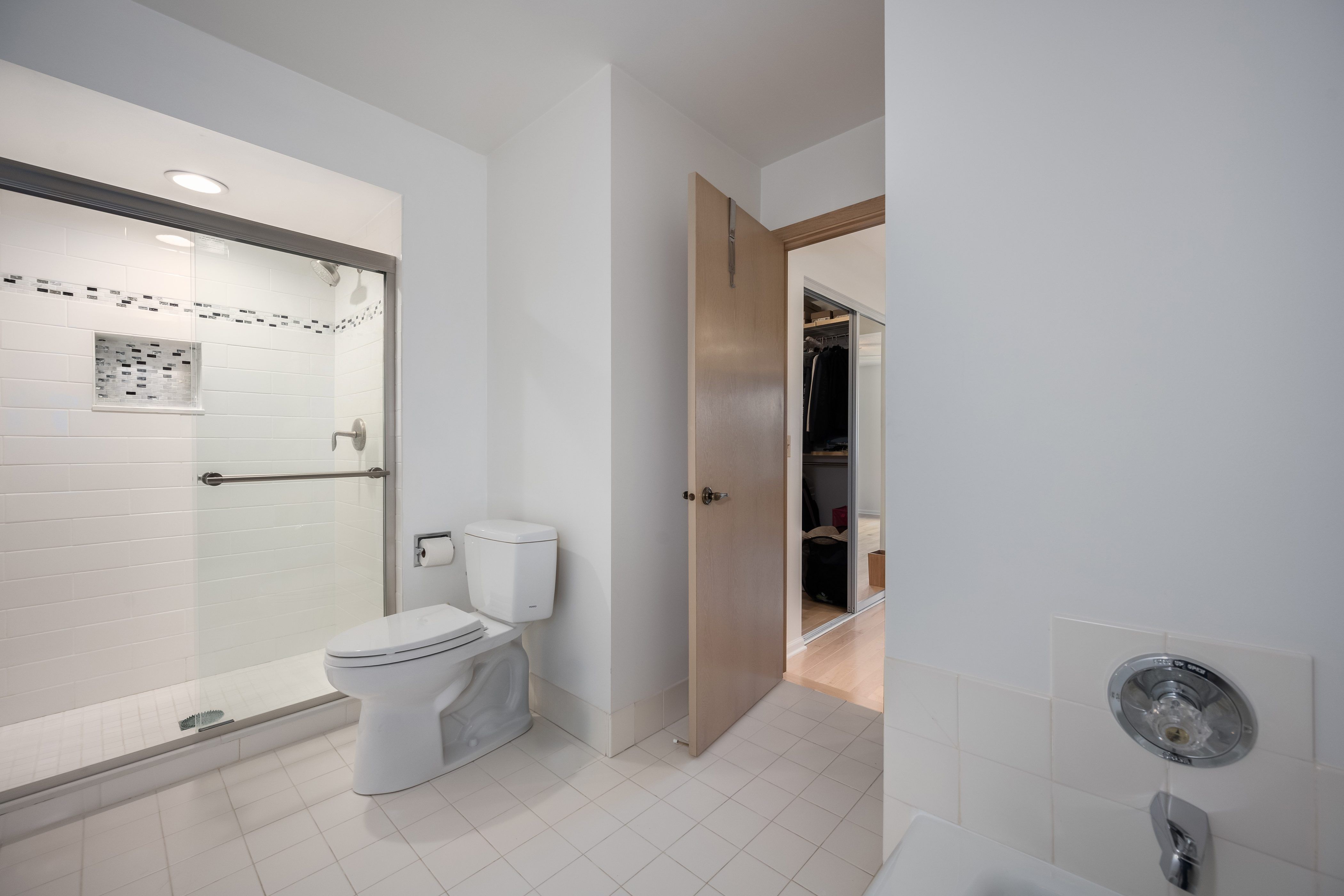  Two-Story Townhome in the Winchester Lane Subdivision of Northbrook - 物件實景