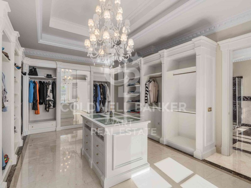 Marbella, Andalusia, ES, 7 Bedrooms Bedrooms, ,7 BathroomsBathrooms,Residential,For Sale,1819738