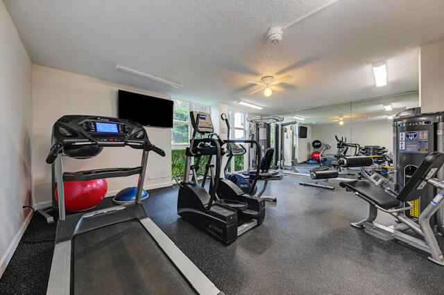 Delray Beach, Florida, 33483, United States, 2 Bedrooms Bedrooms, ,2 BathroomsBathrooms,Residential,For Sale,1826520