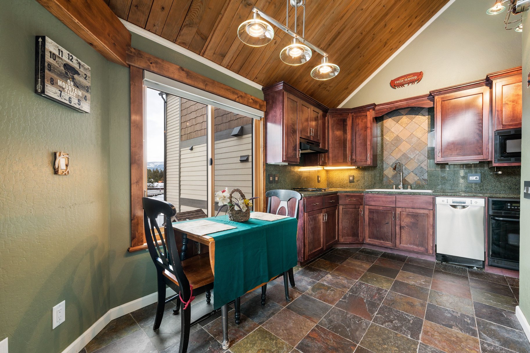  Tahoe Keys Condo - 物件實景