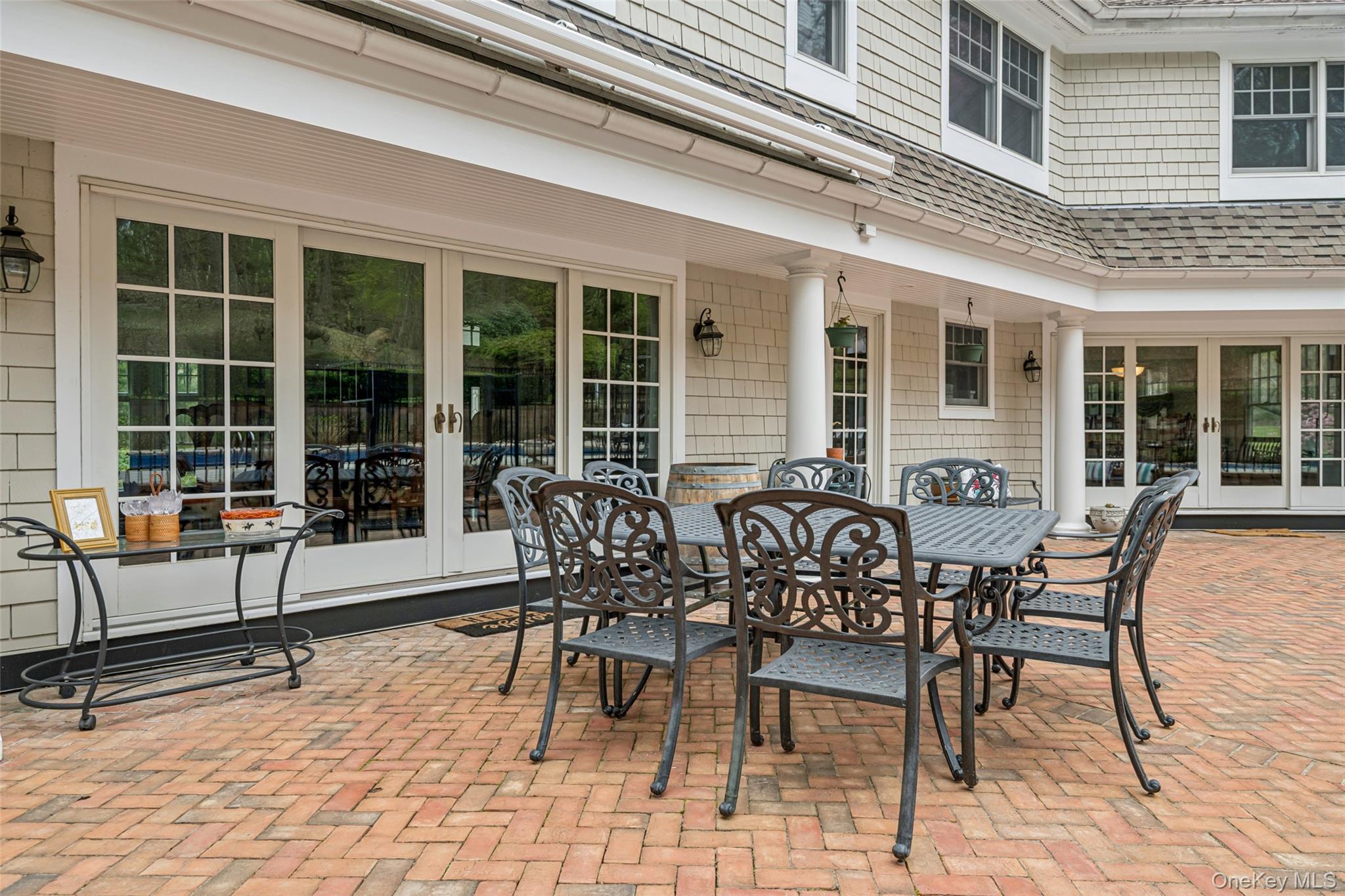  76 Harbor Road, Head Of The Harbor, NY, 11780 - 物件實景