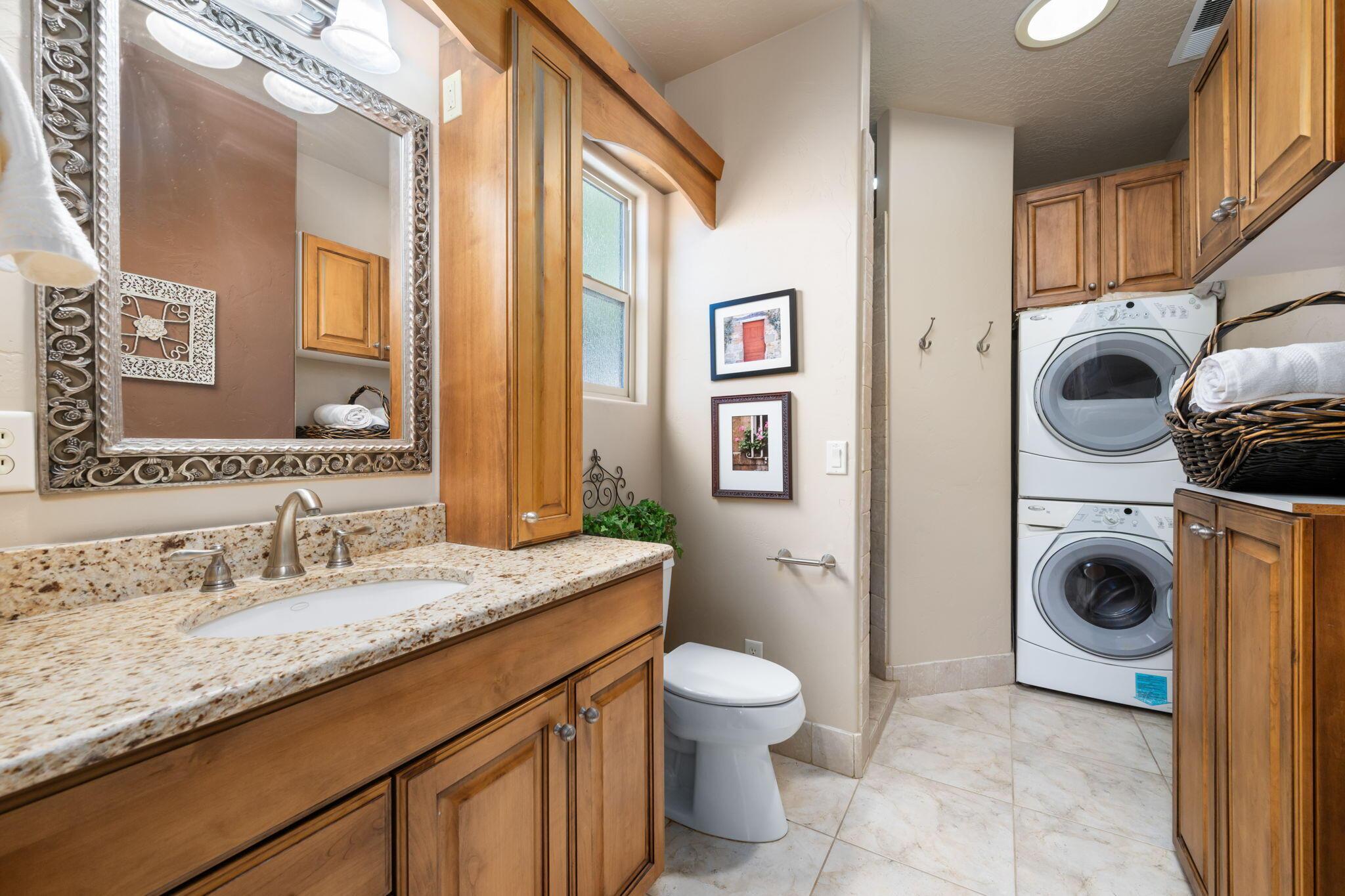 St George, Utah, 84790, United States, 4 Bedrooms Bedrooms, ,3 BathroomsBathrooms,Residential,For Sale,1931400
