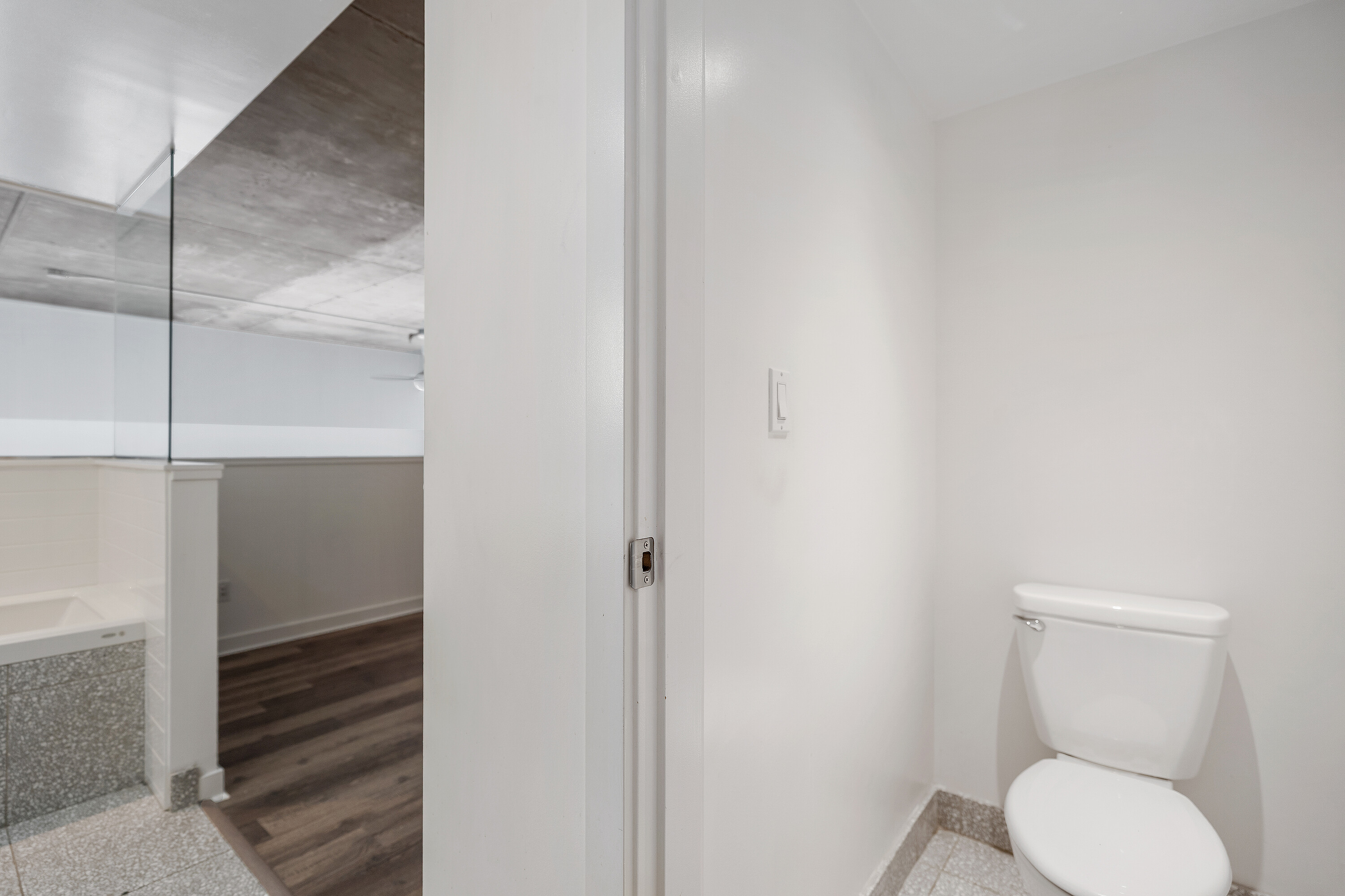  Bright Airy Condo - 物件實景