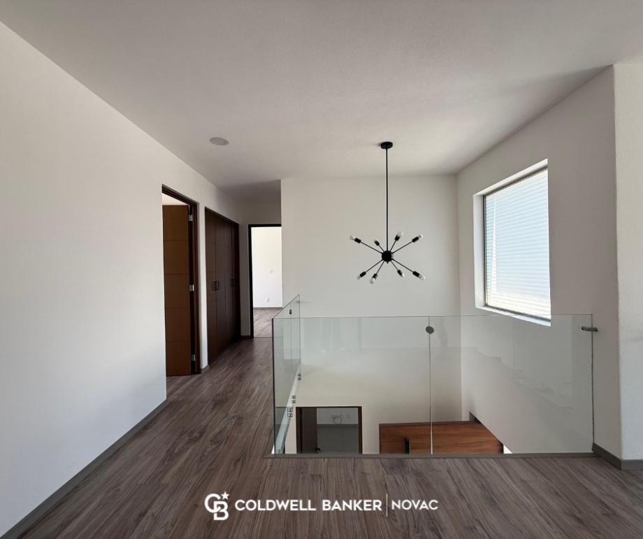 Atizapán de Zaragoza, Estado de méxico, 52936, Mexico, 4 Bedrooms Bedrooms, ,4 BathroomsBathrooms,Residential,For Sale,1770960