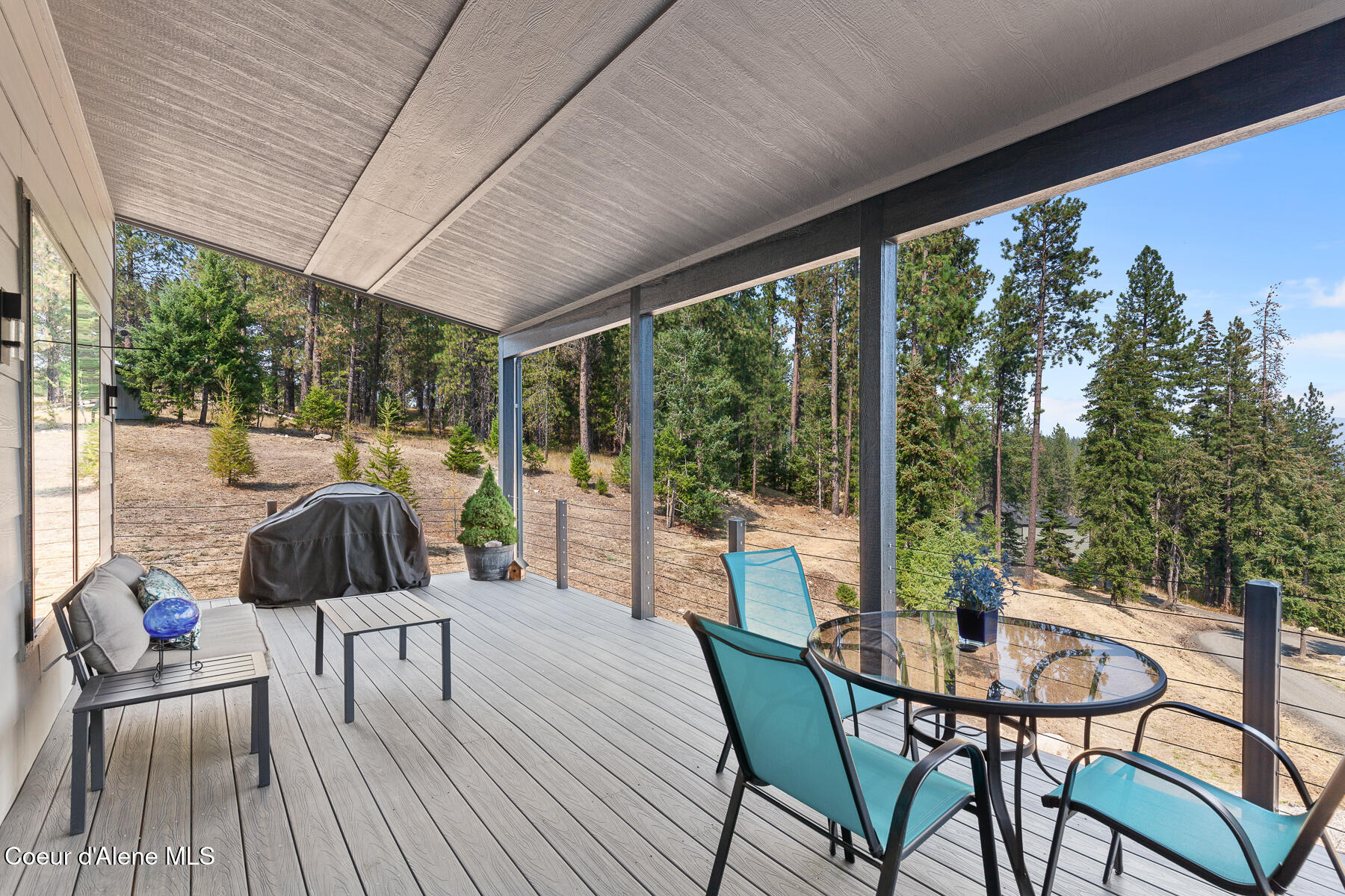 Coeur D'alene, Idaho, 83814, United States, 3 Bedrooms Bedrooms, ,Residential,For Sale,1942138