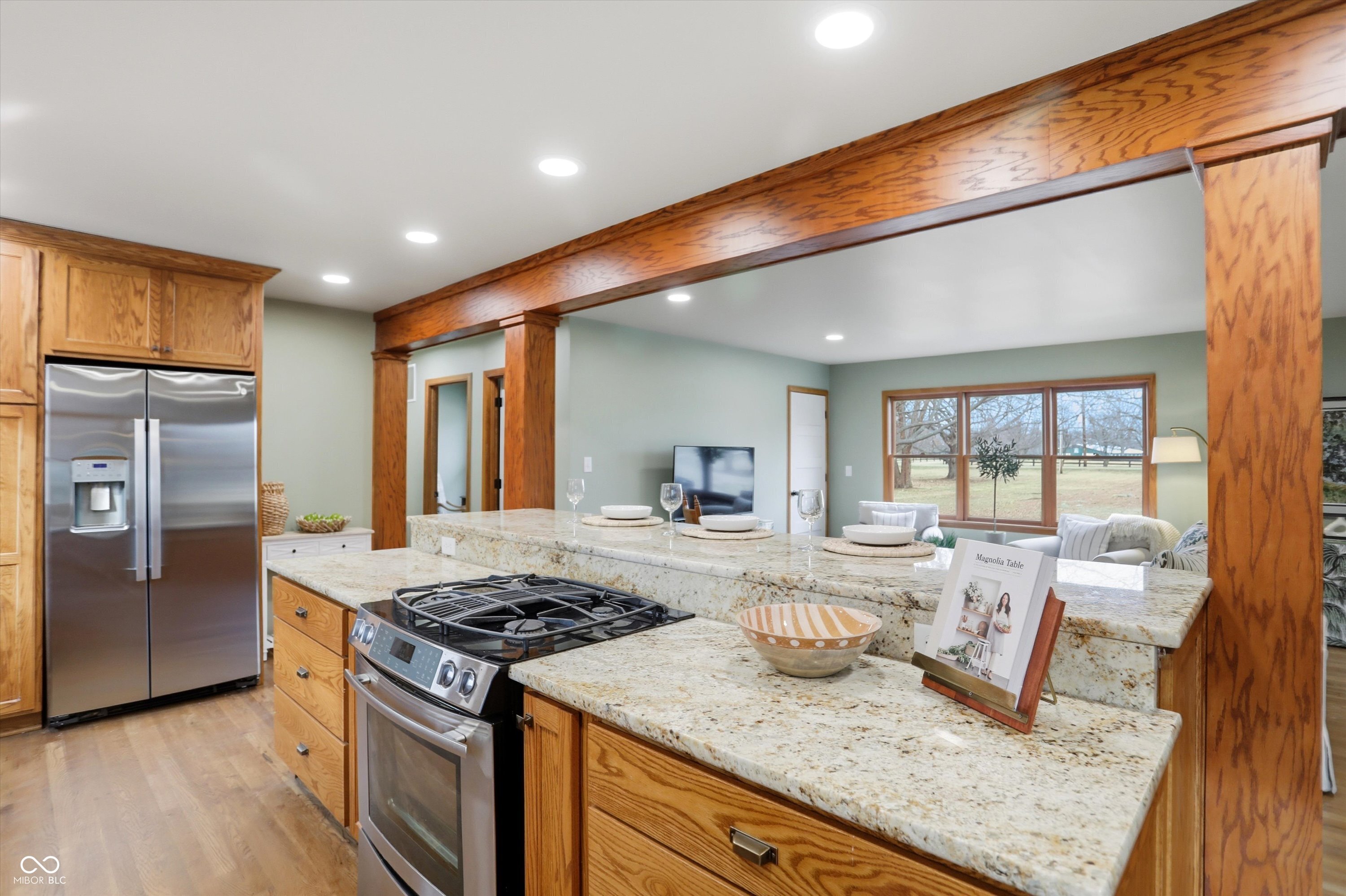 Zionsville, Indiana, 46077, United States, 3 Bedrooms Bedrooms, ,2 BathroomsBathrooms,Residential,For Sale,2008778