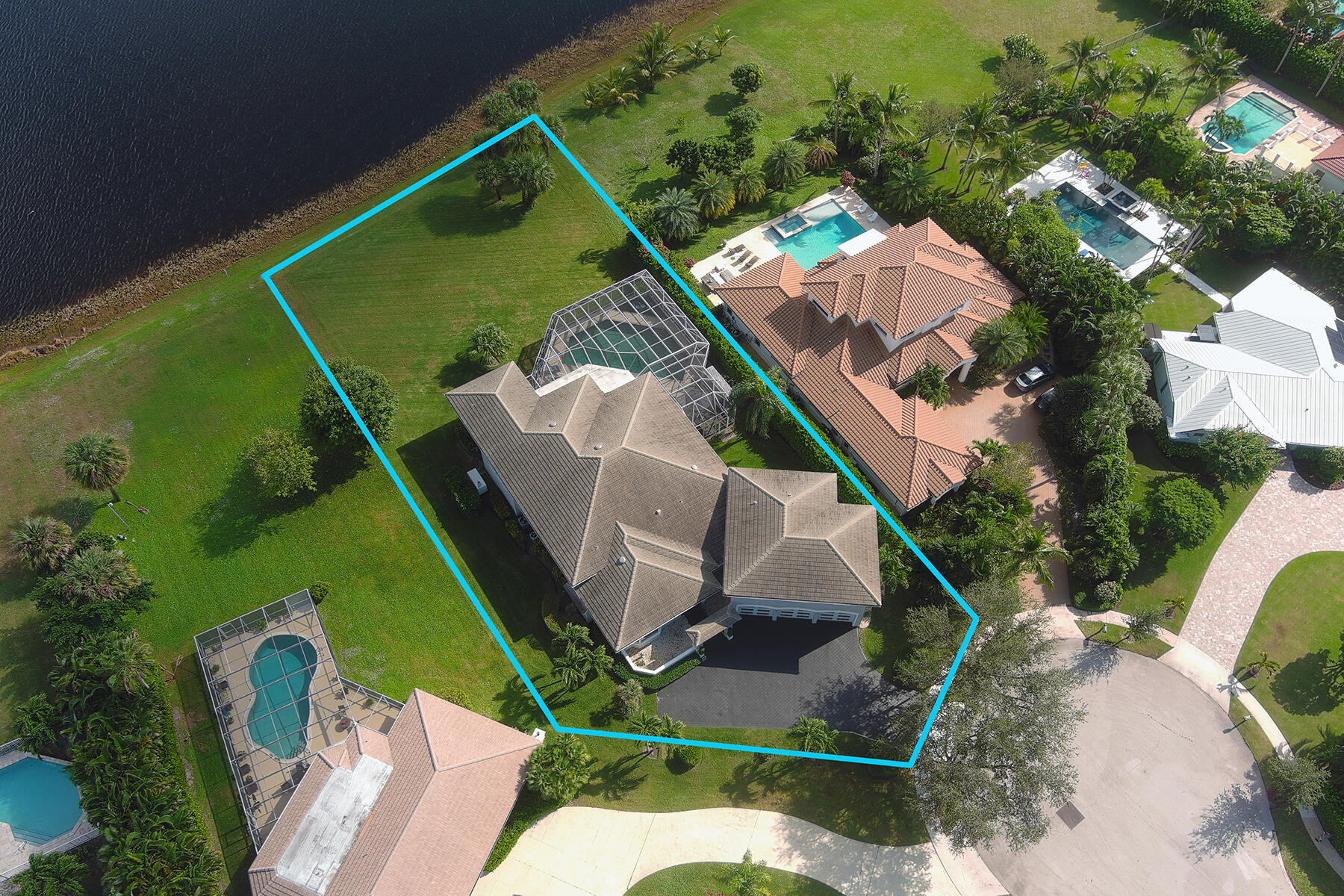 West Palm Beach, Florida, 33401, United States, 4 Bedrooms Bedrooms, ,5 BathroomsBathrooms,Residential,For Sale,2002916