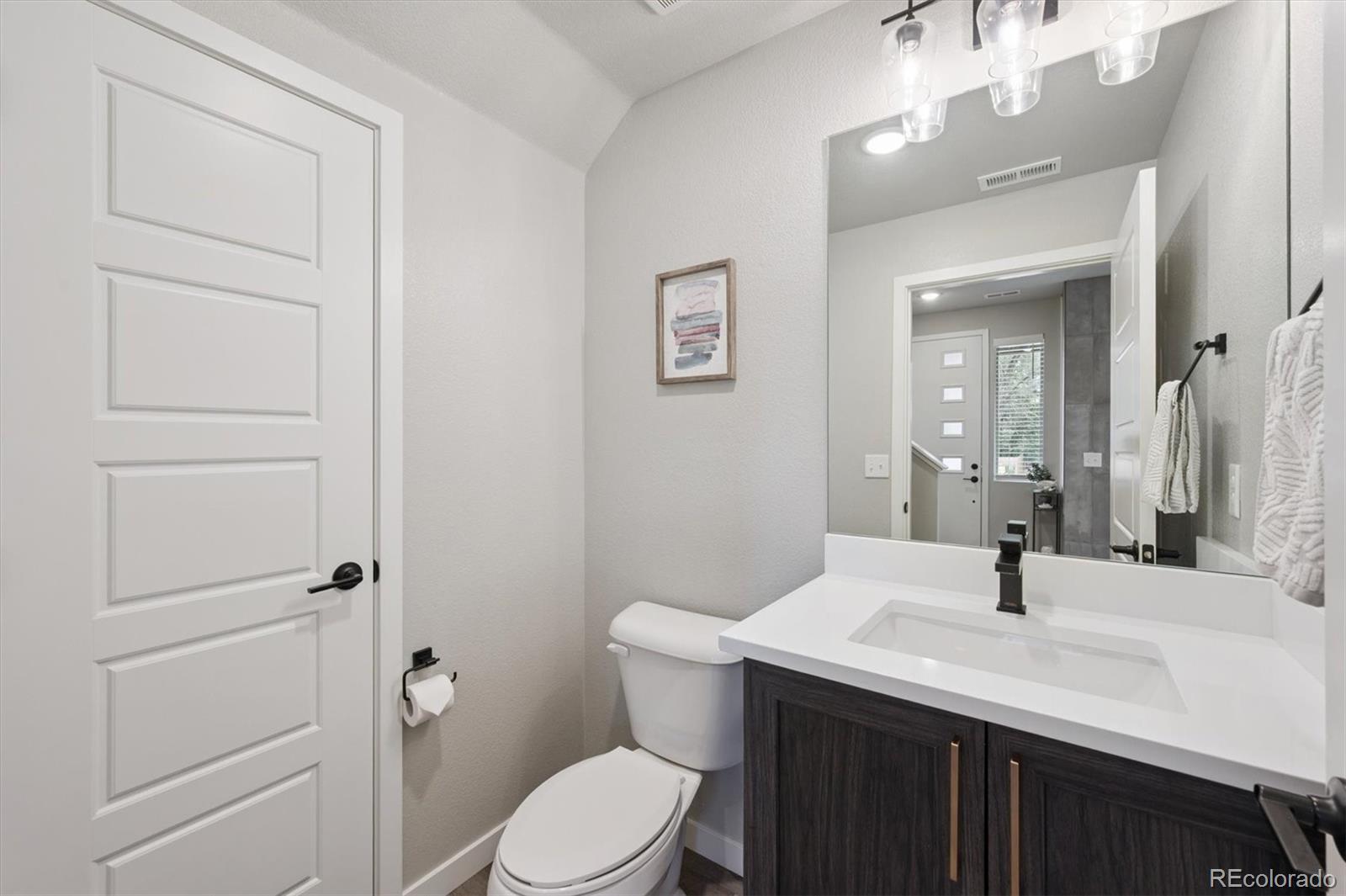 Wheat Ridge, Colorado, 80033, United States, 3 Bedrooms Bedrooms, ,3 BathroomsBathrooms,Residential,For Sale,1906825